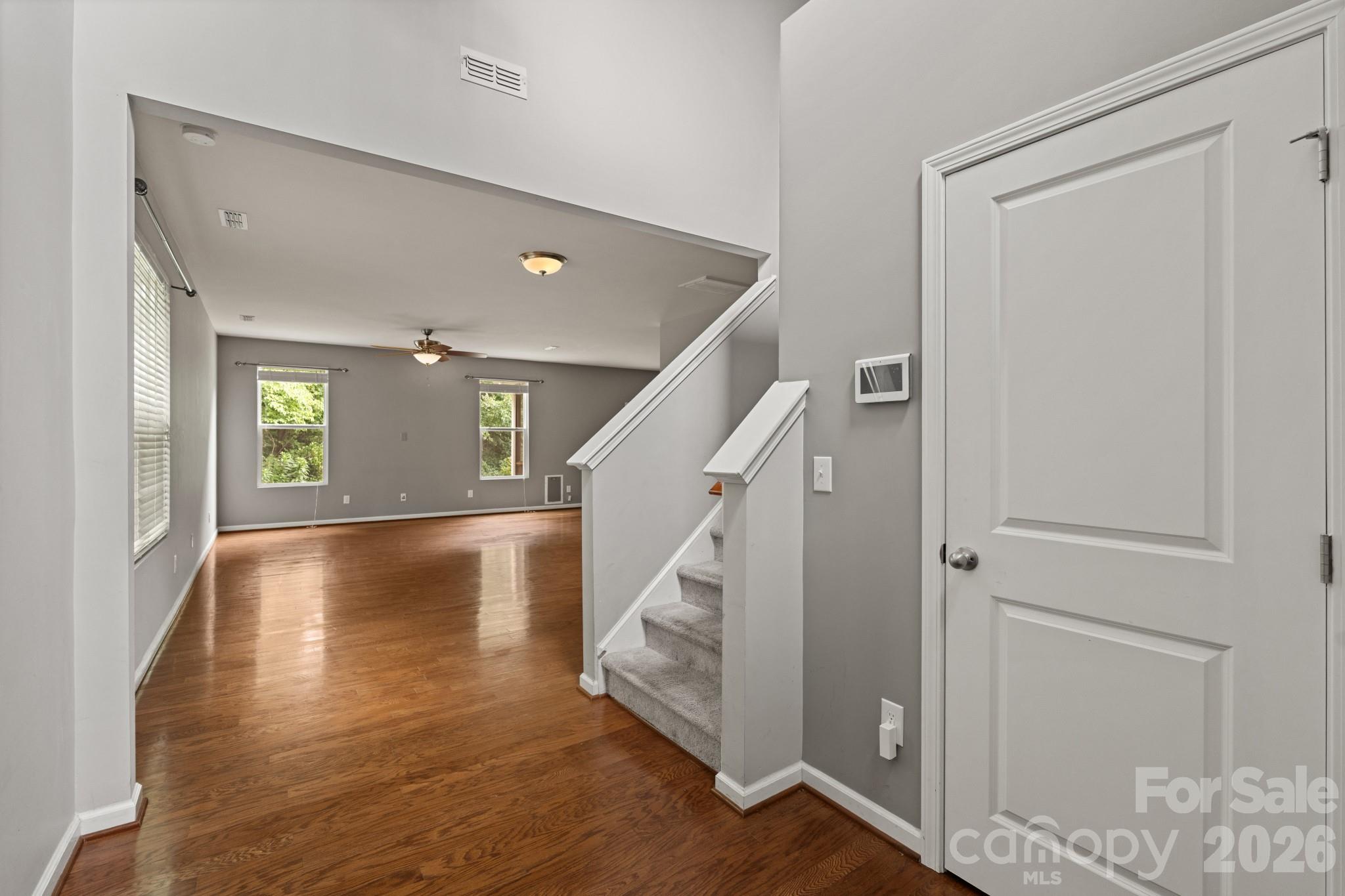 Single Family Residence at 3964 White Kestrel Drive, Raleigh, photo 5 of 35