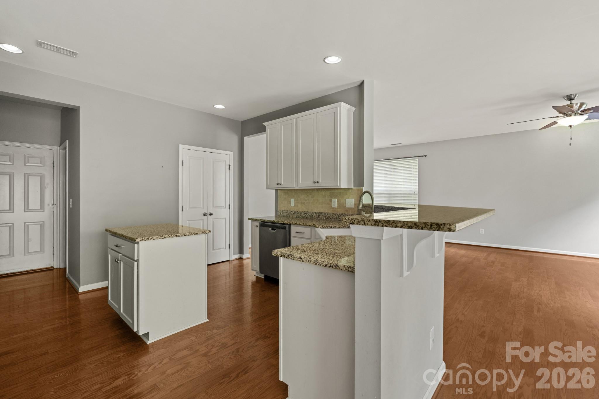 Single Family Residence at 3964 White Kestrel Drive, Raleigh, photo 8 of 35