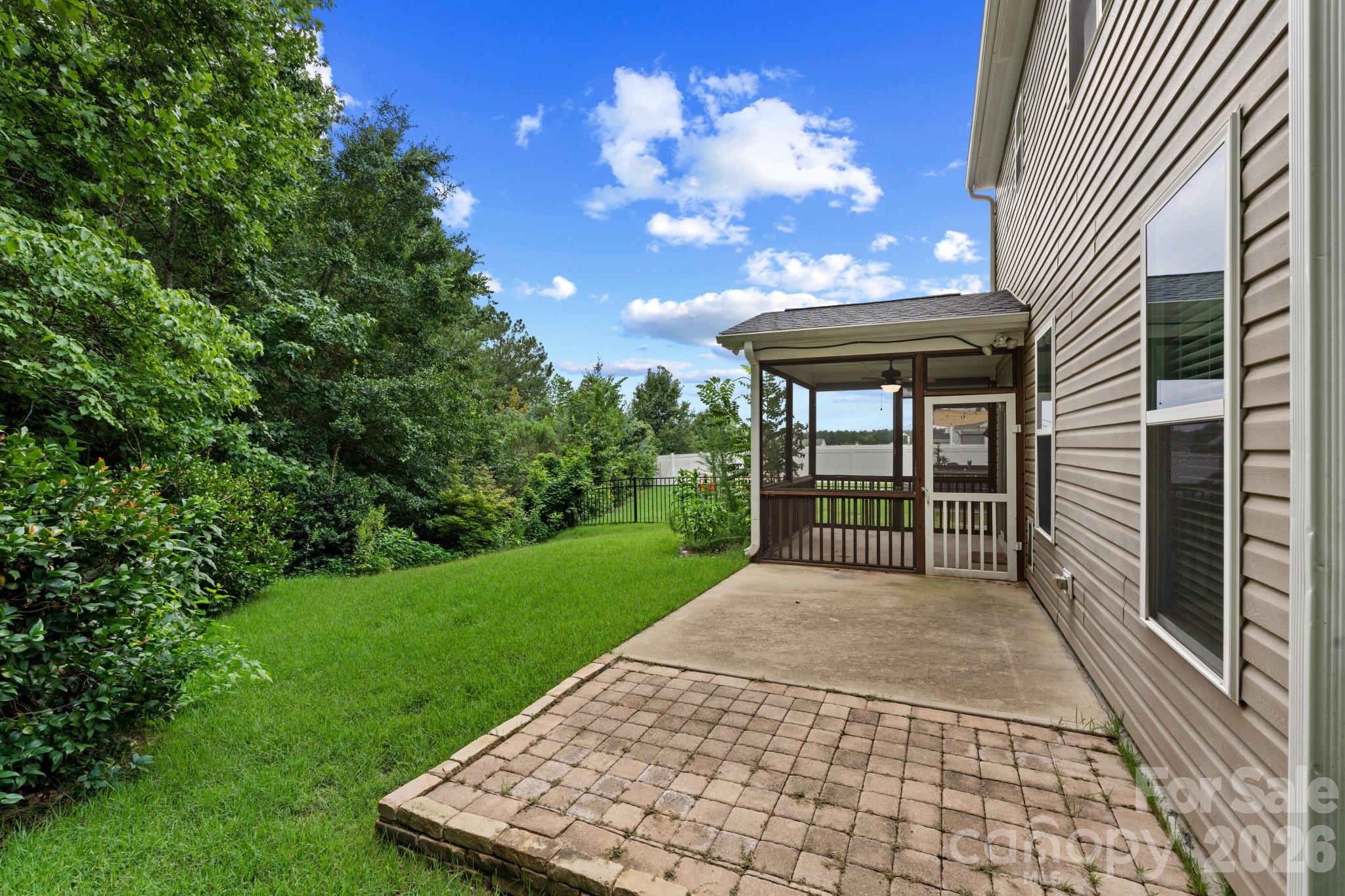 Single Family Residence at 3964 White Kestrel Drive, Raleigh, photo 33 of 35