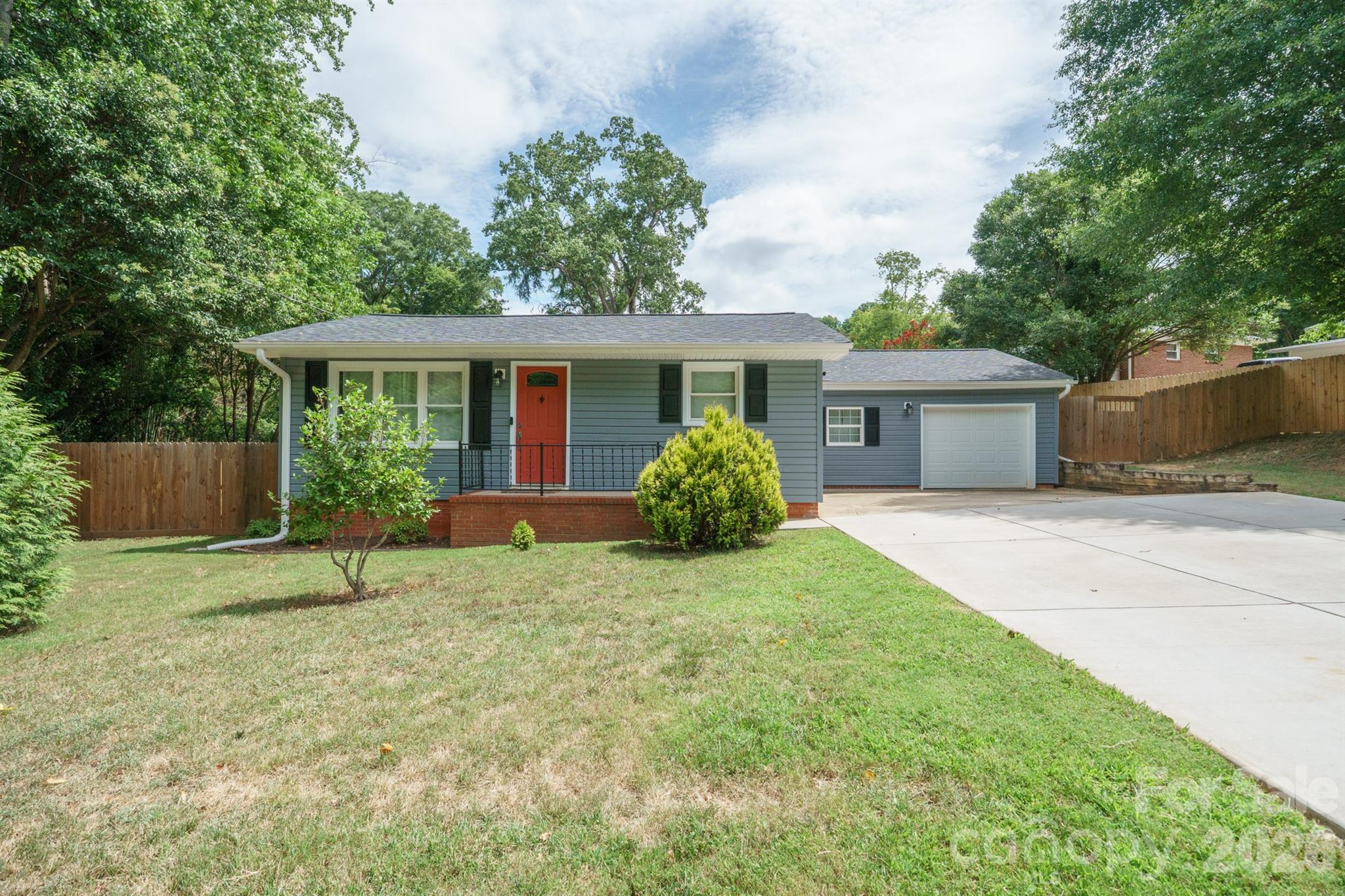 Single Family Residence at 200 Point Circle, Belmont, photo 3 of 27