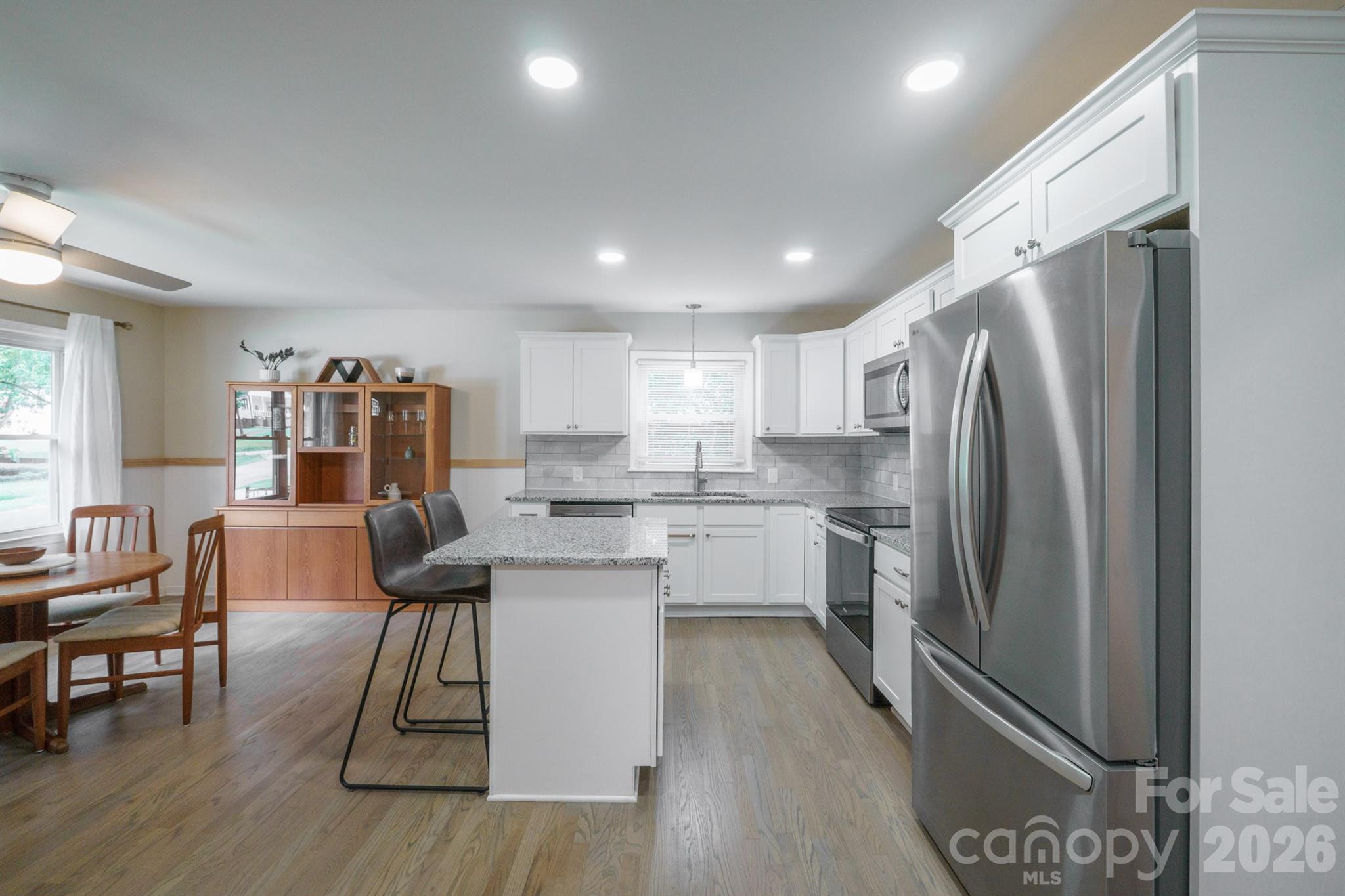 Single Family Residence at 200 Point Circle, Belmont, photo 6 of 27
