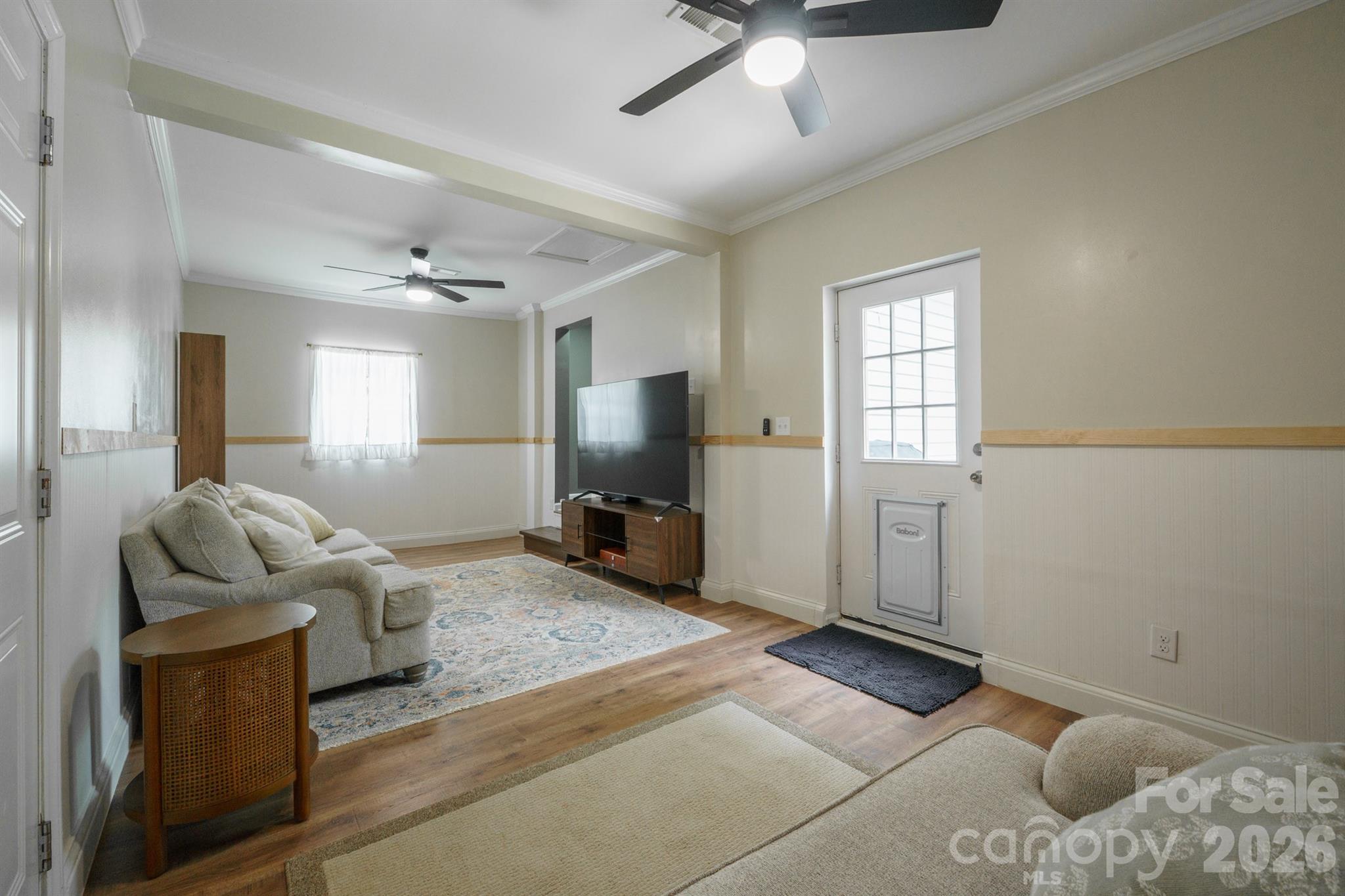 Single Family Residence at 200 Point Circle, Belmont, photo 13 of 27