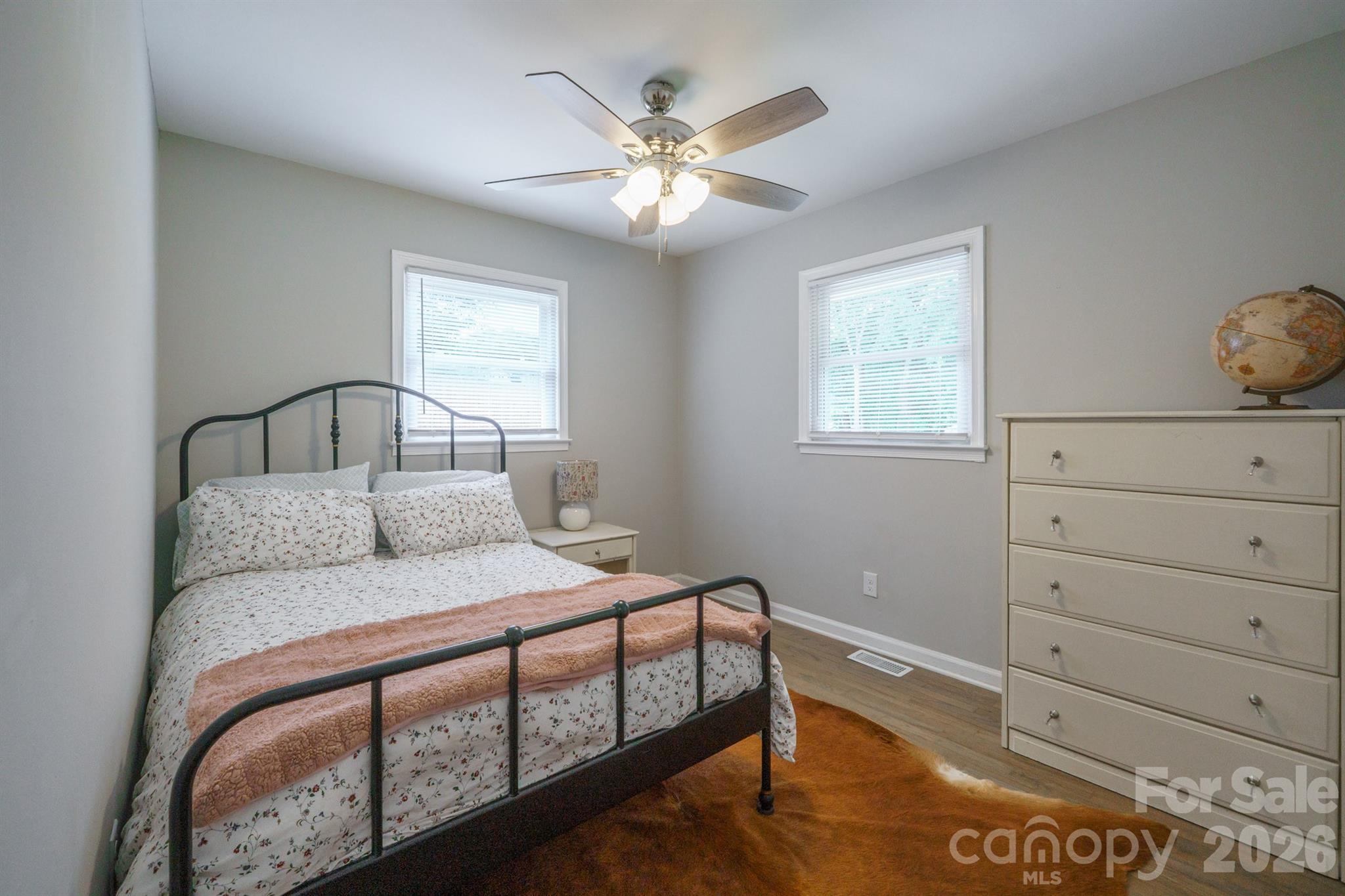 Single Family Residence at 200 Point Circle, Belmont, photo 19 of 27