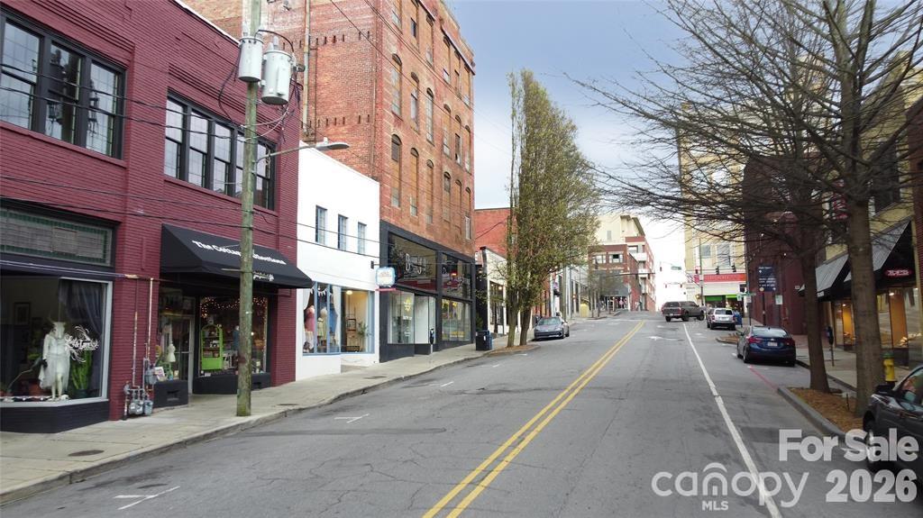 Retail at 28 N Lexington Avenue, Asheville, photo 3 of 9