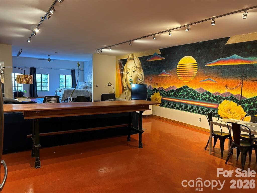 Retail at 28 N Lexington Avenue, Asheville, photo 5 of 9