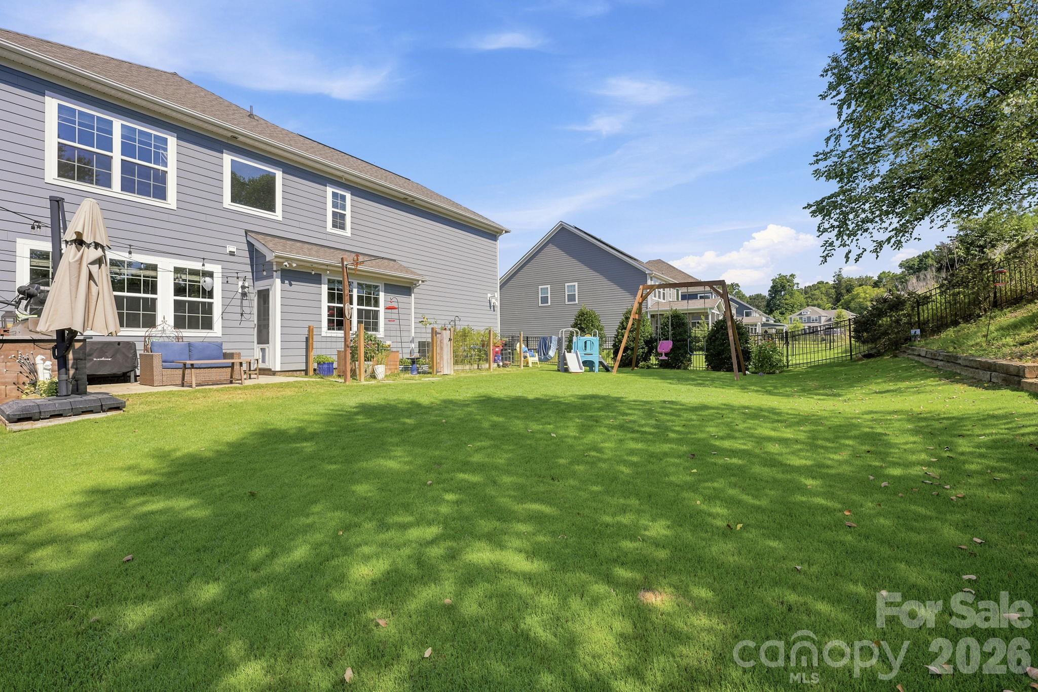 Single Family Residence at 445 Hudson Place, Davidson, photo 41 of 45