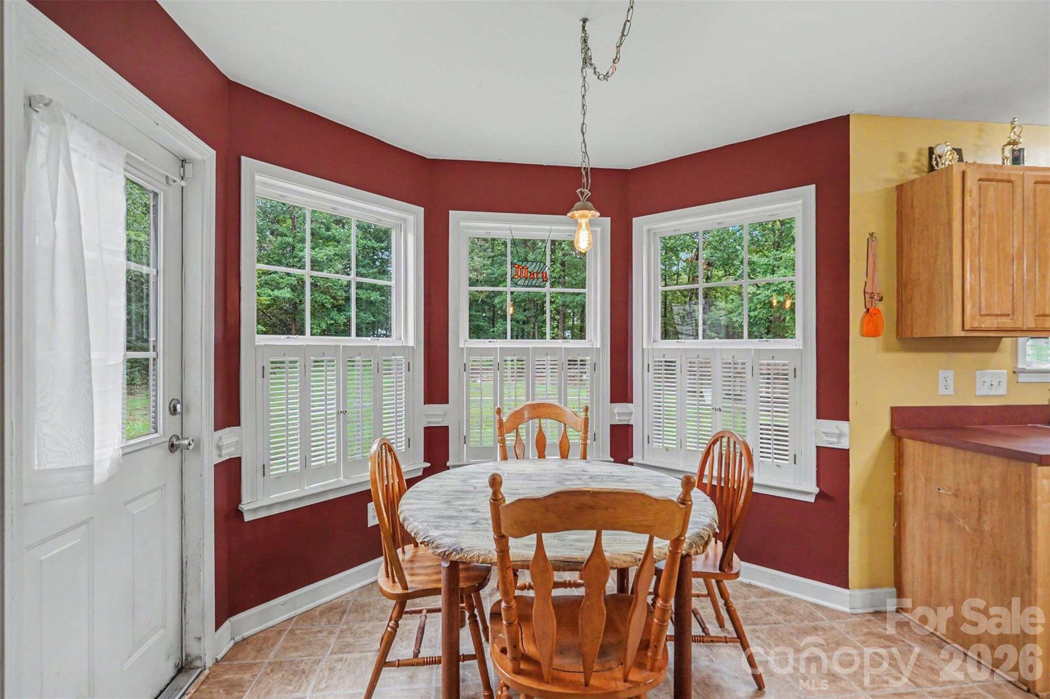 Single Family Residence at 2700 Loxdale Farms Drive, Monroe, photo 3 of 28