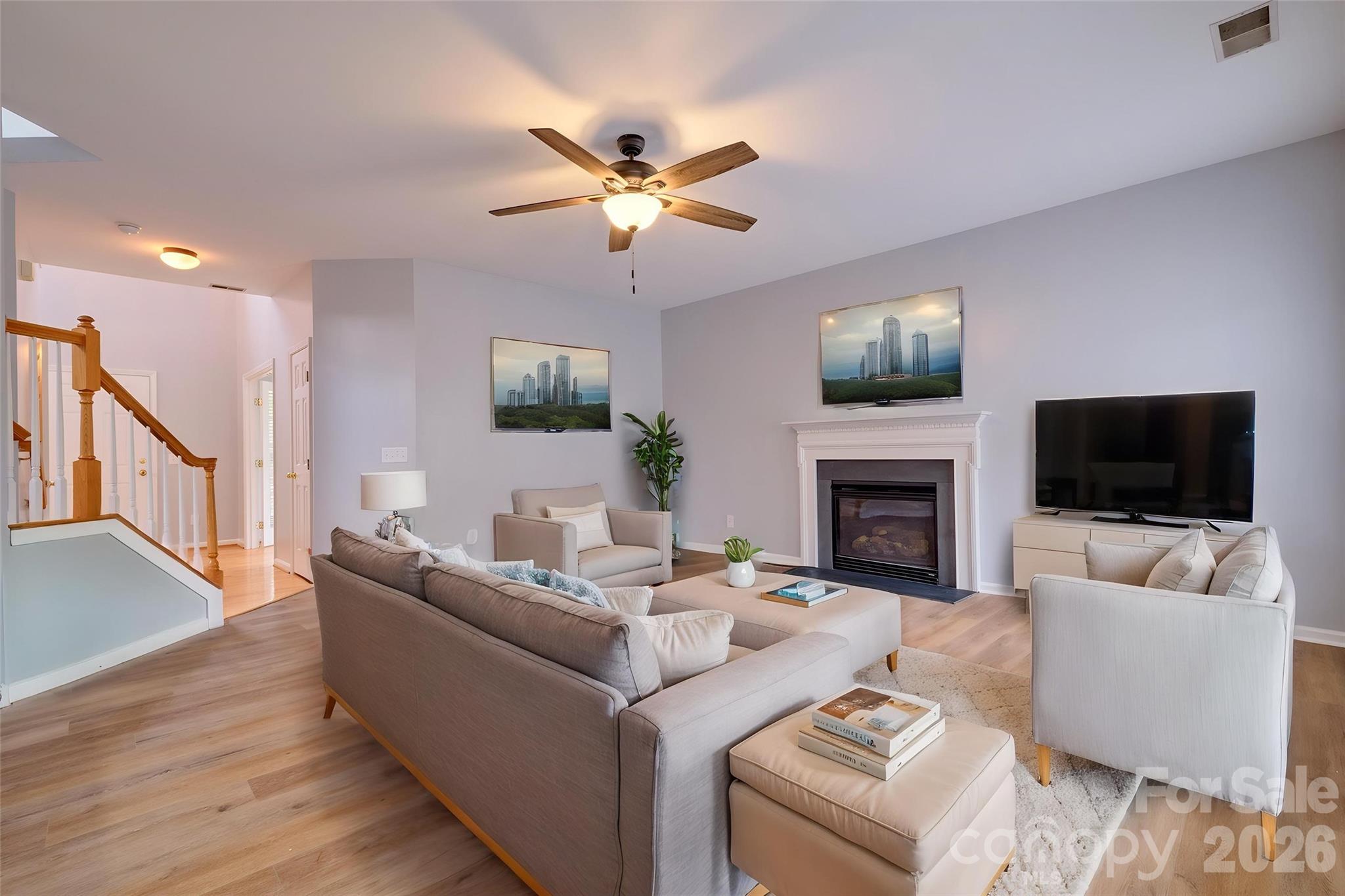 Virtually stage great room - 4960 Summerside Drive, Lake Wylie