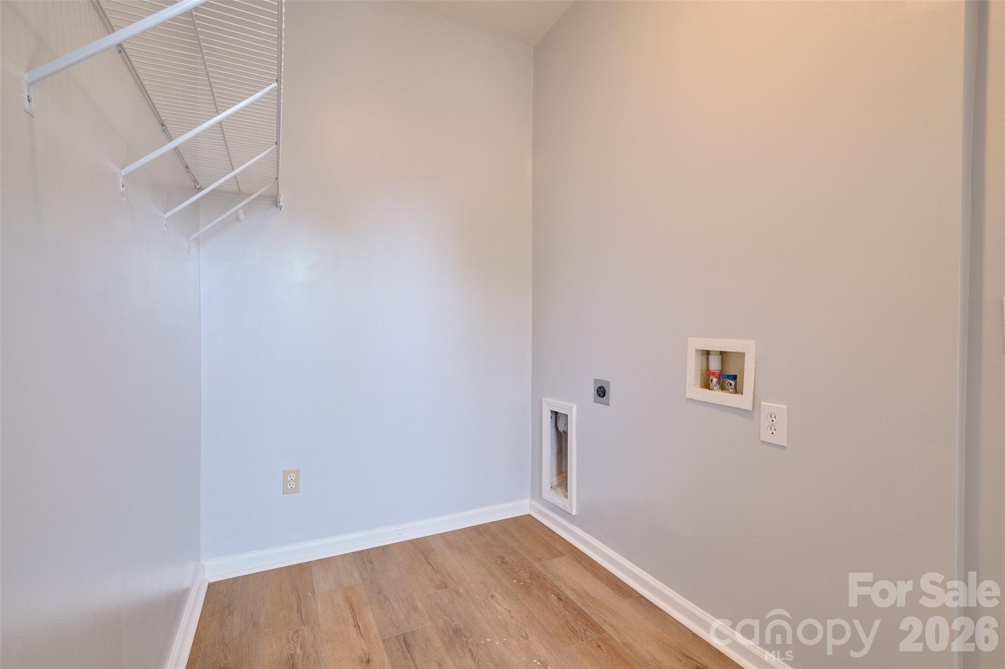 Laundry room - 4960 Summerside Drive, Lake Wylie