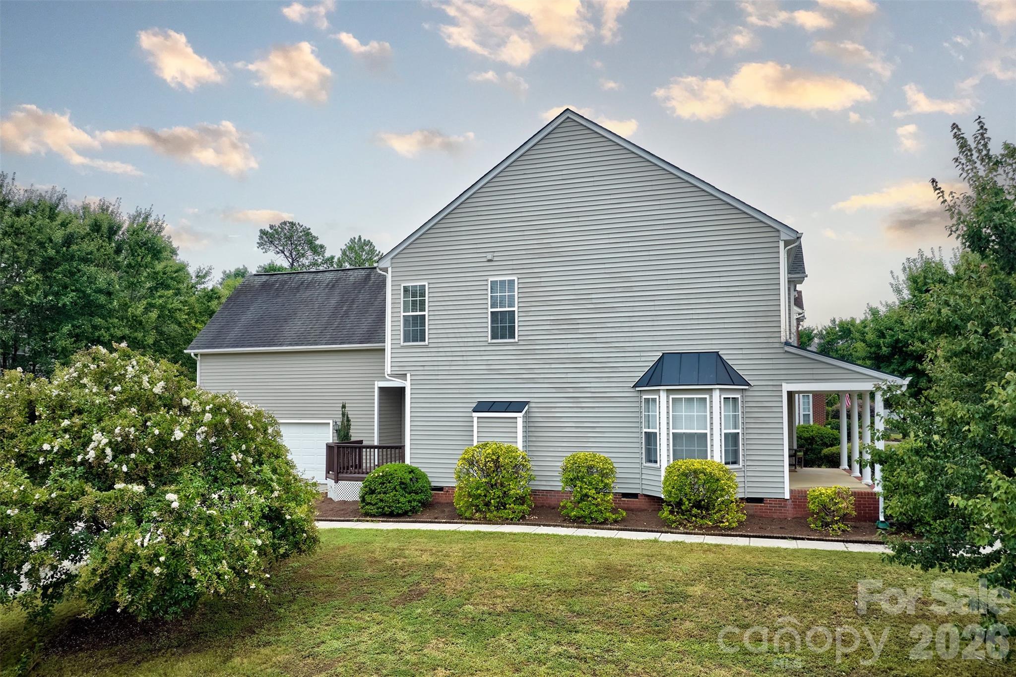 Roadside view of home - 4960 Summerside Drive, Lake Wylie
