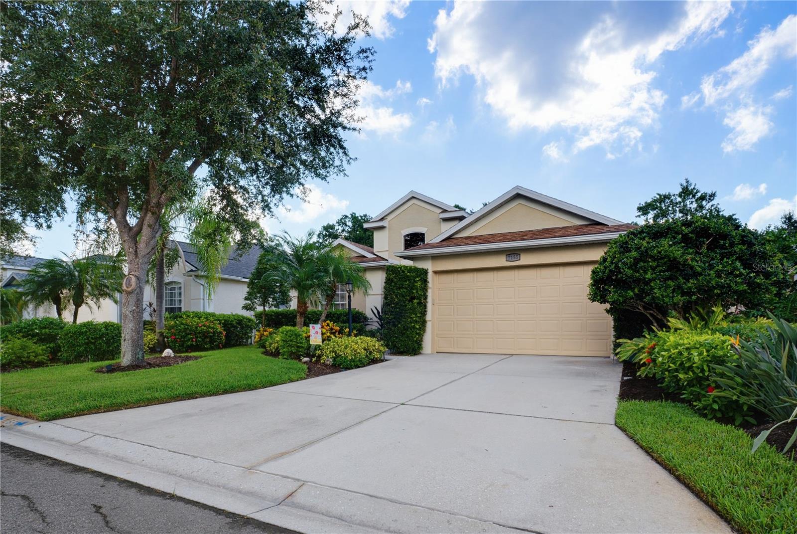 Single Family Residence at 7155 SPIKERUSH CT, BRADENTON, photo 4 of 62