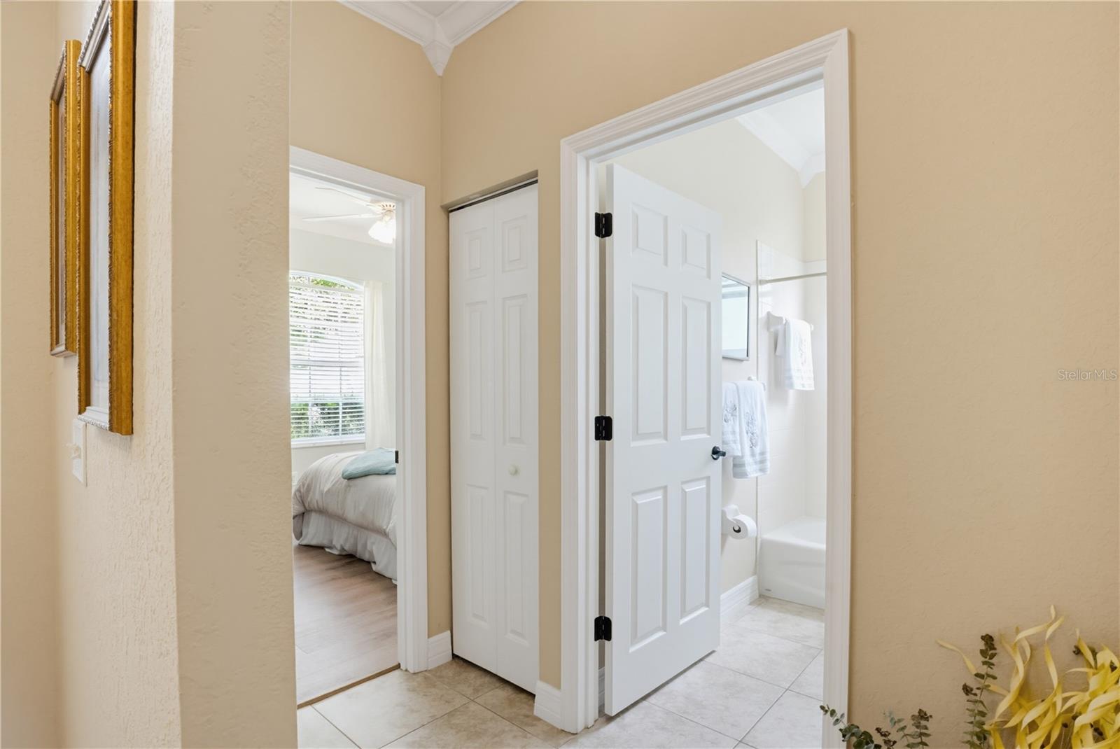 Single Family Residence at 7155 SPIKERUSH CT, BRADENTON, photo 20 of 62