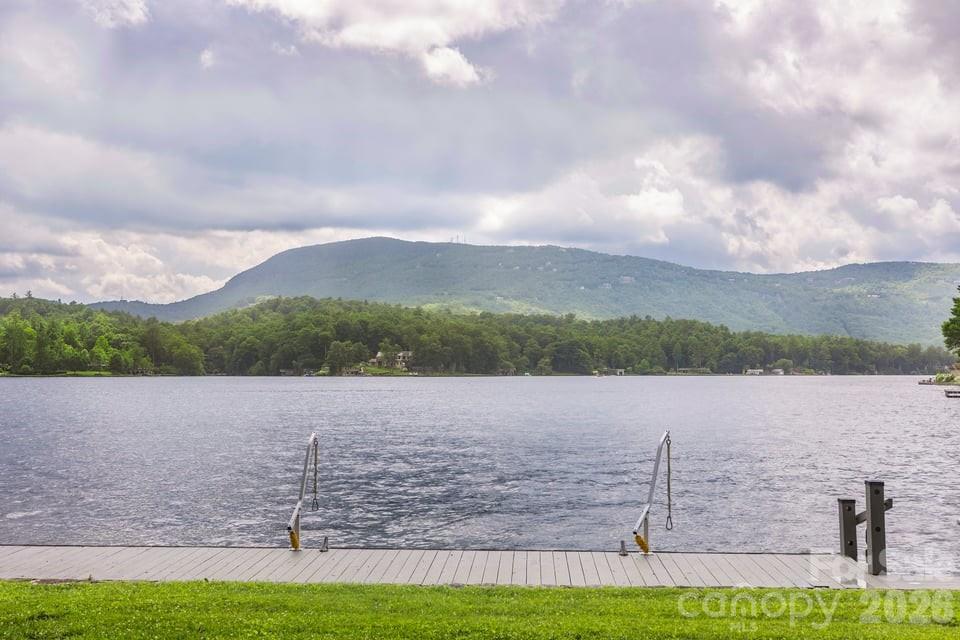 Deeded Dock Access - 82 Innsbrook Drive, Lake Toxaway