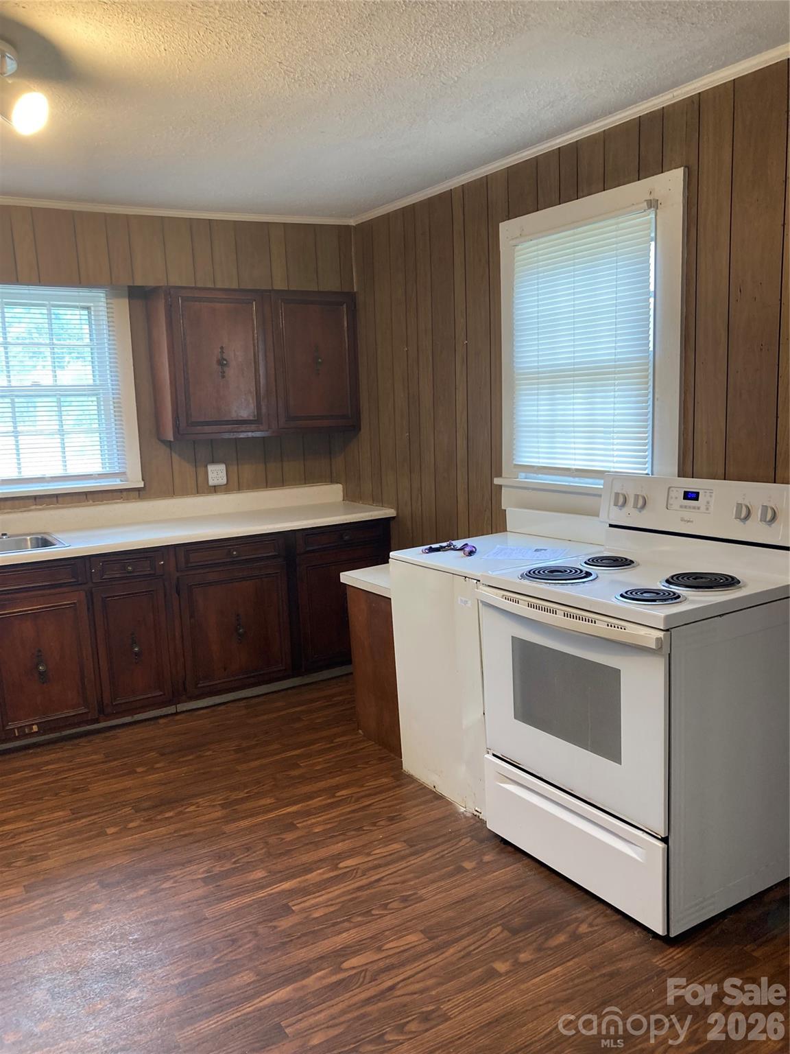 Single Family Residence at 2407 Florida Avenue, Kannapolis, photo 5 of 15