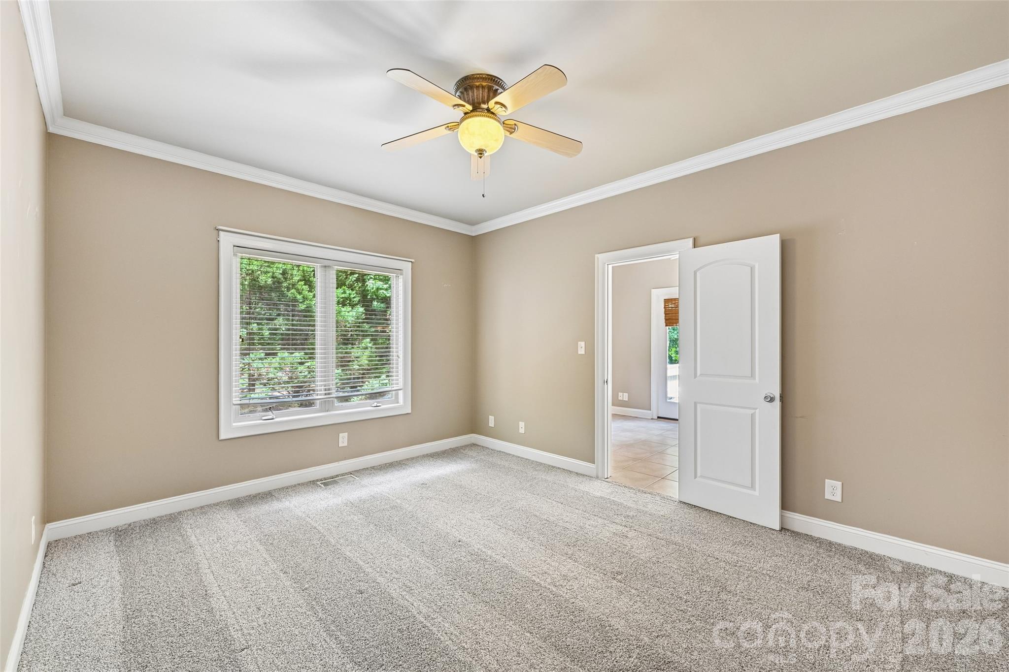 Single Family Residence at 304 Catawba Crest Lane, Clover, photo 35 of 48