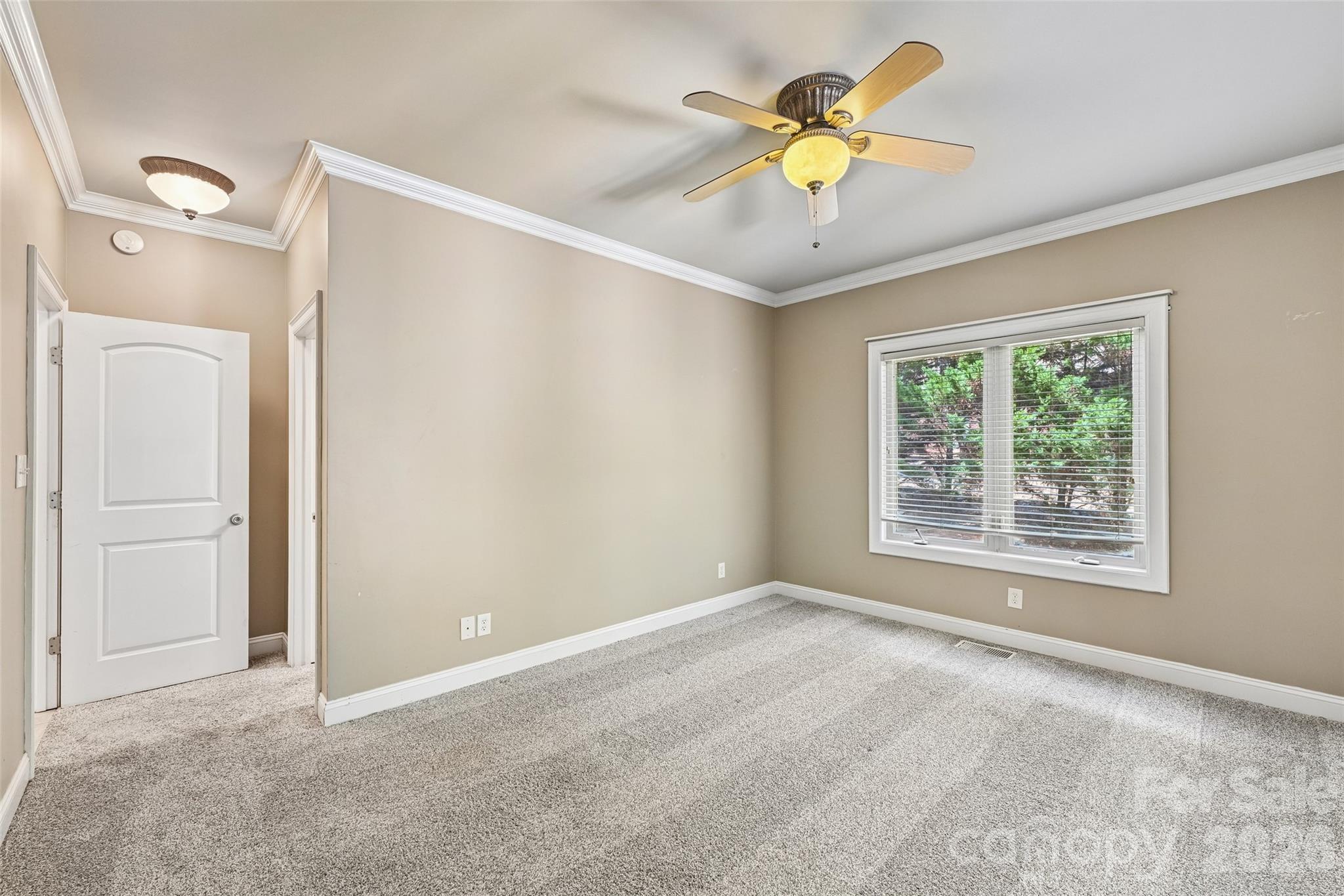 Single Family Residence at 304 Catawba Crest Lane, Clover, photo 36 of 48