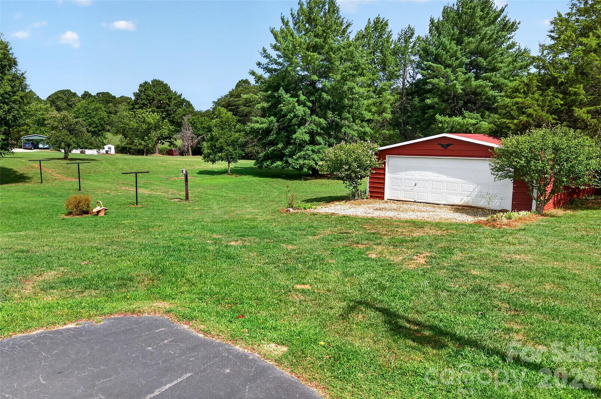 Single Family Residence at 3040 E Maiden Road, Maiden, photo 7 of 36