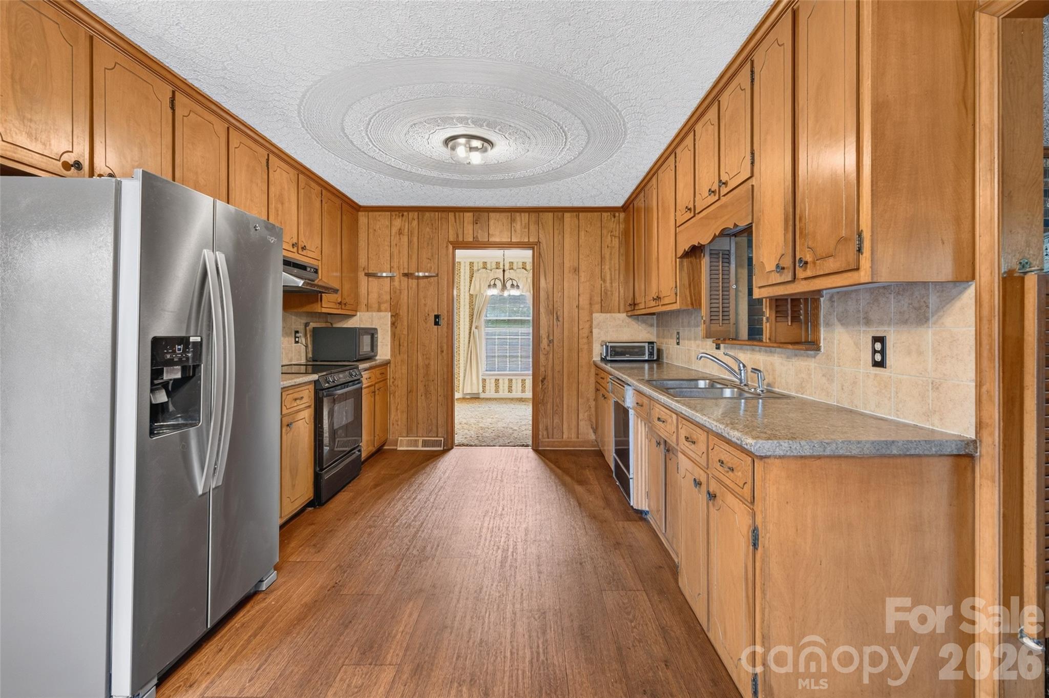 Single Family Residence at 3040 E Maiden Road, Maiden, photo 14 of 36