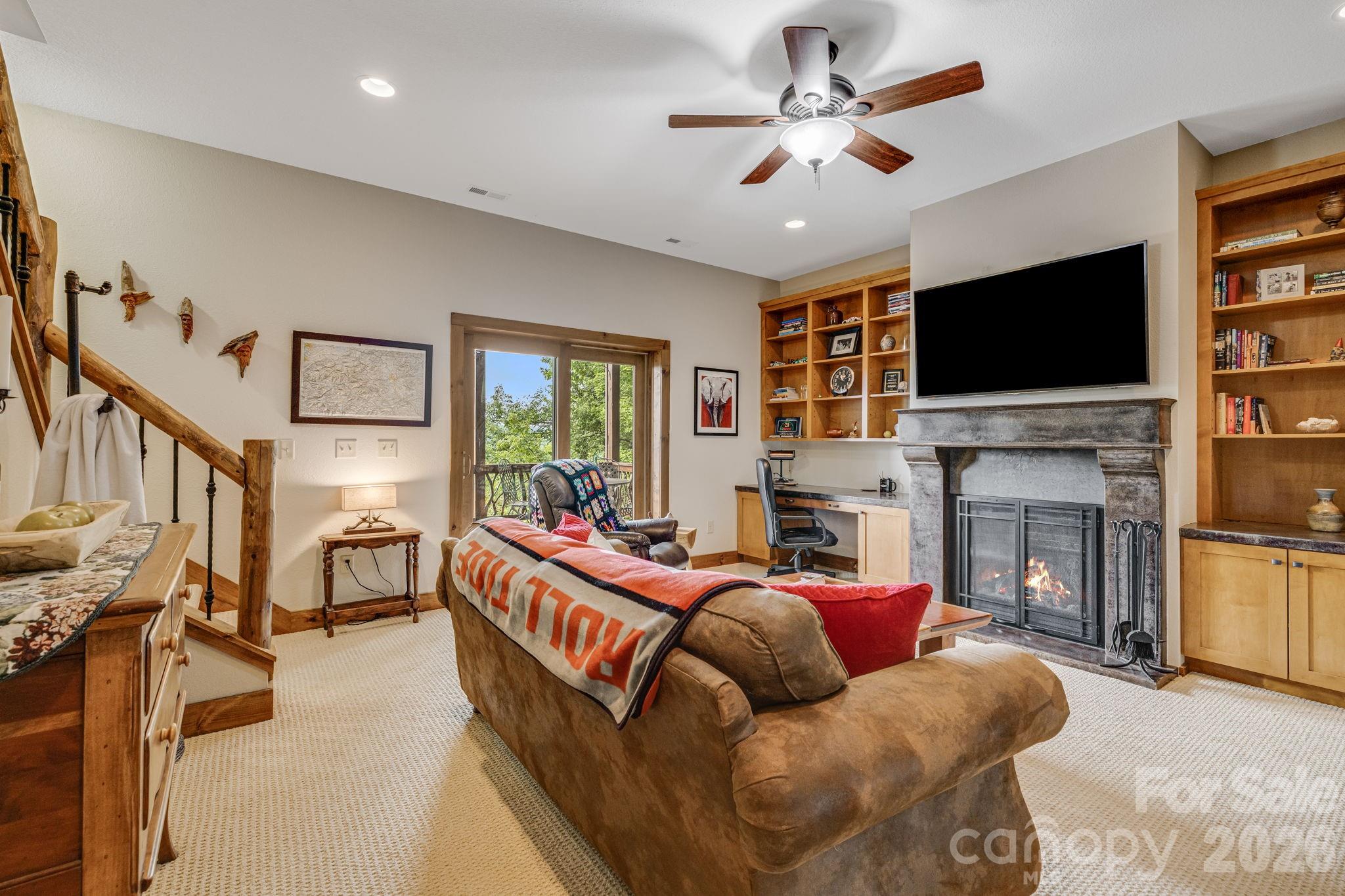 Single Family Residence at 138 Bear Paw Drive, Brevard, photo 32 of 48