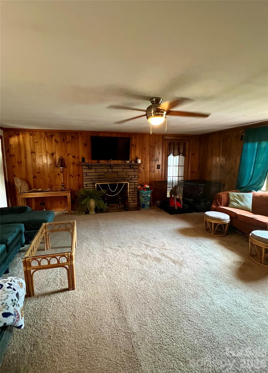 Main house living room - 436 E Club Drive, Gastonia