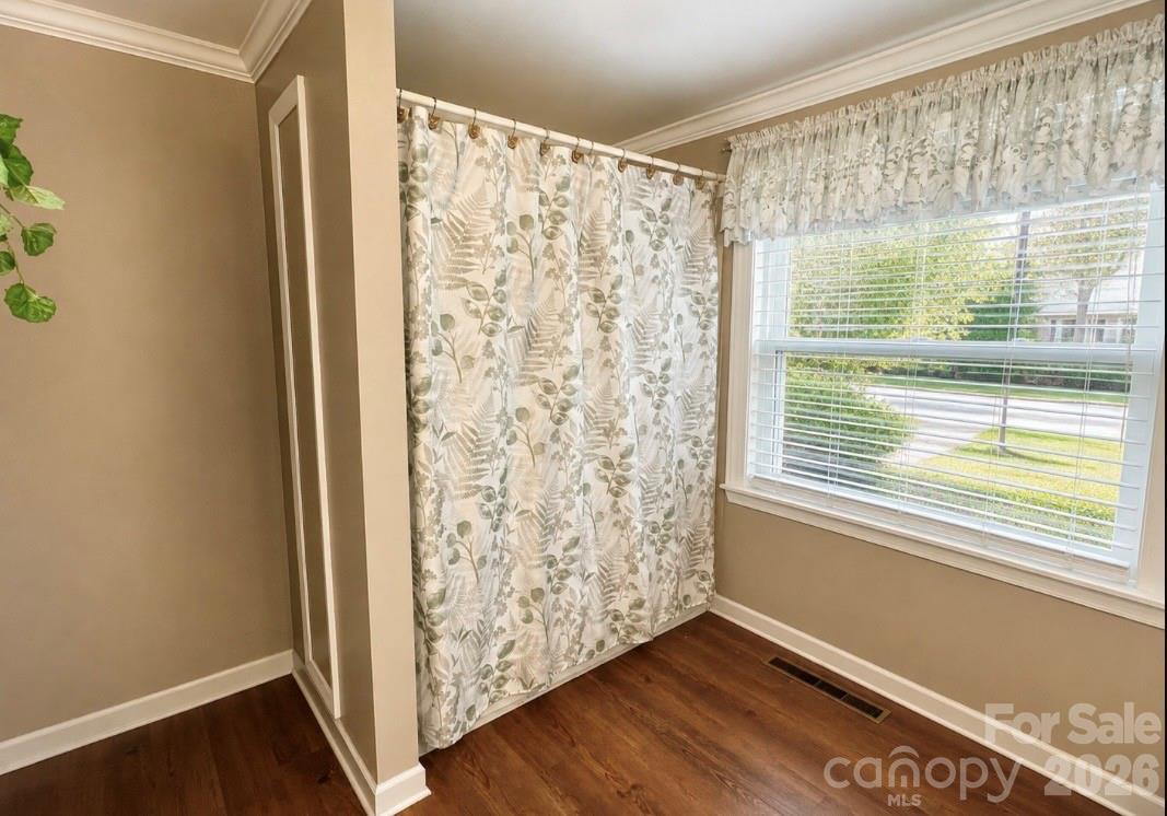 Main house bath - 436 E Club Drive, Gastonia