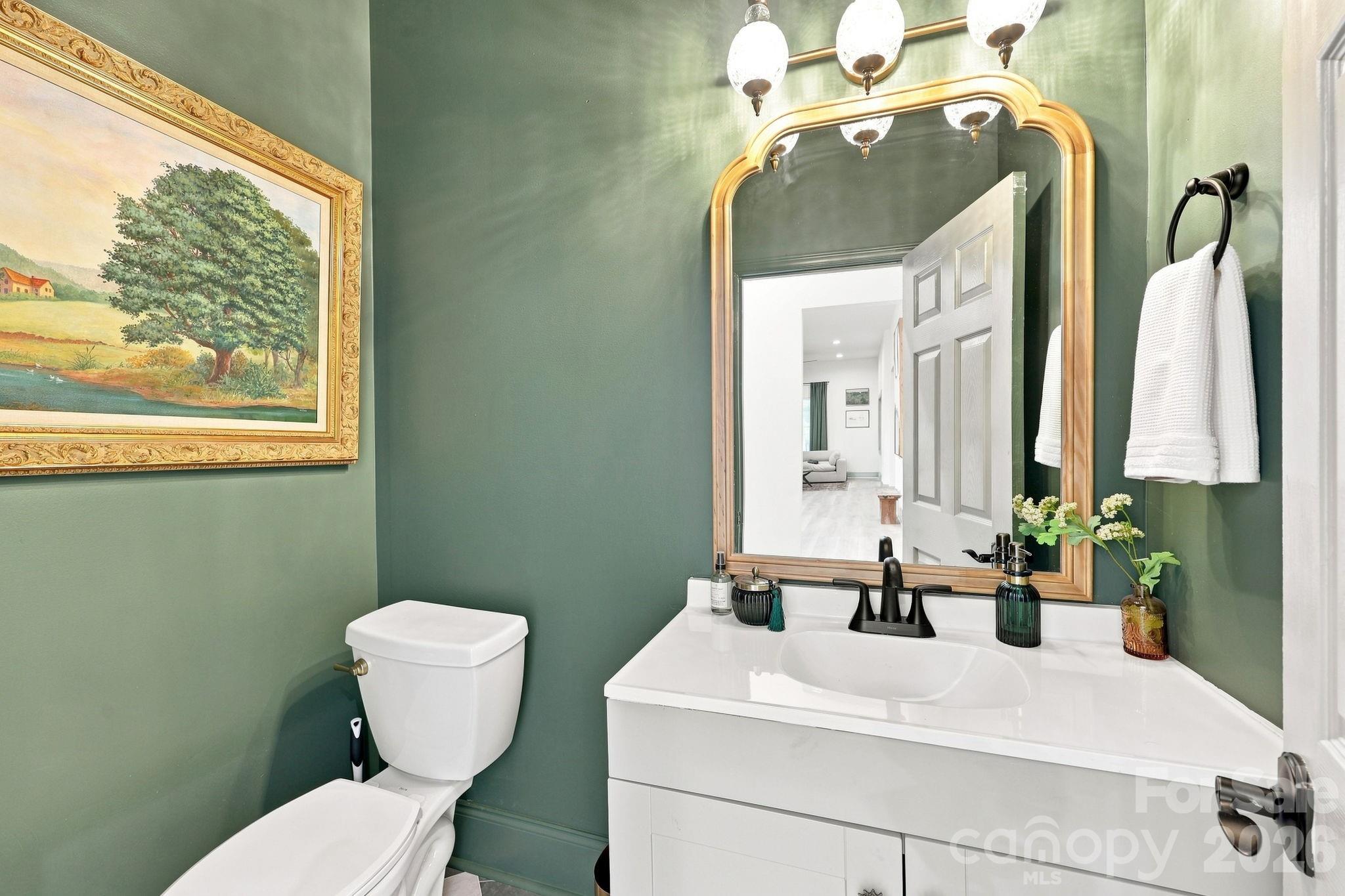 Powder room - 527 S 2nd Street, Albemarle