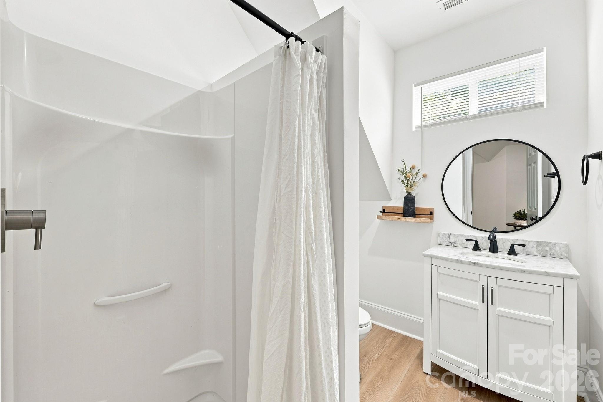Full bathroom on the upper level - 527 S 2nd Street, Albemarle