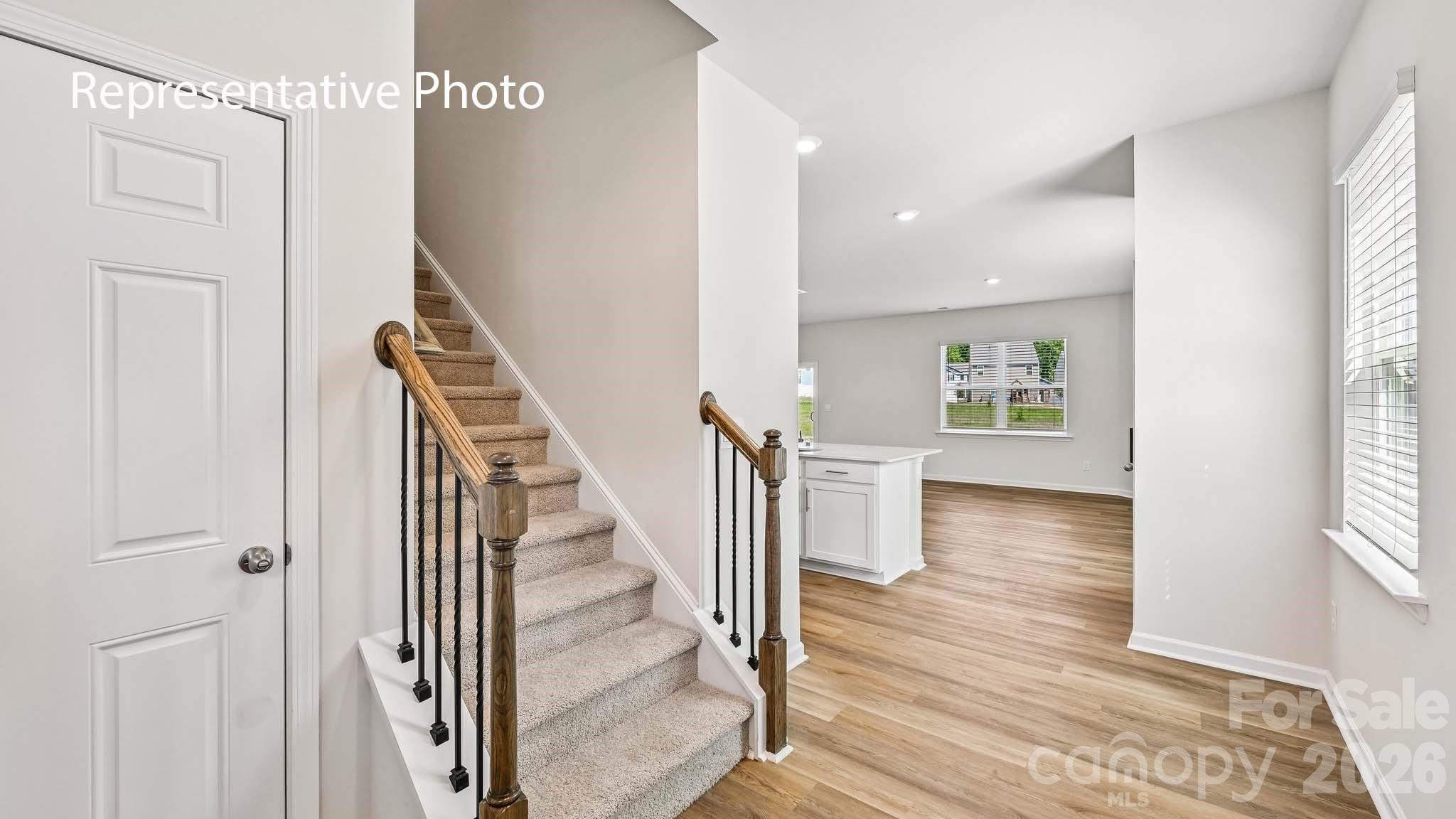Single Family Residence at 1437 7th Street Drive NE, Hickory, photo 3 of 30