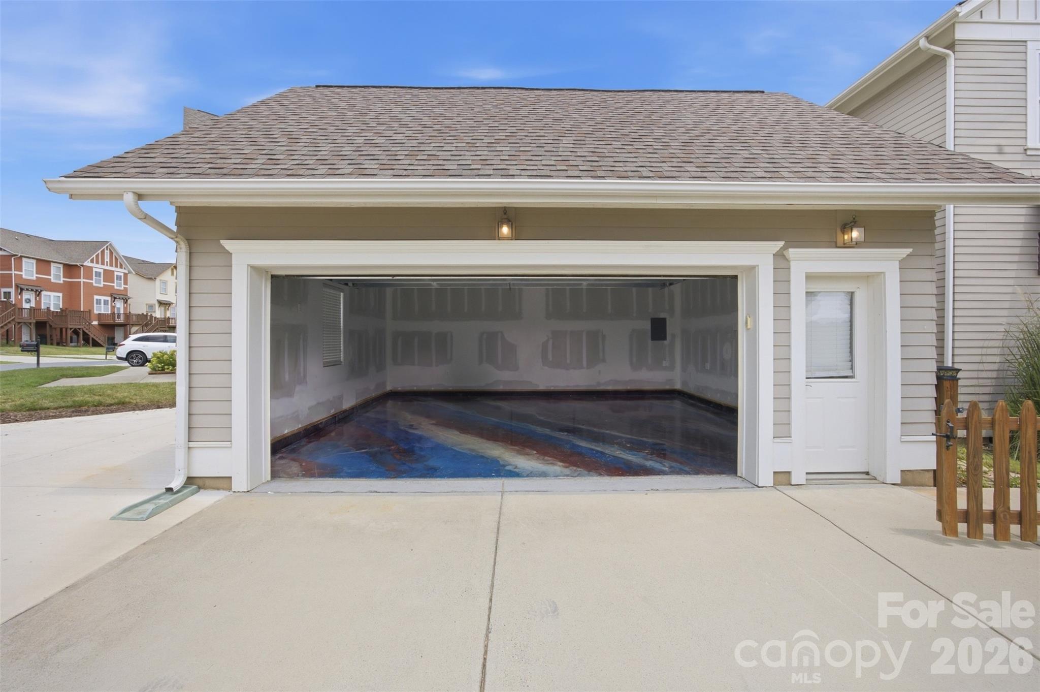 Single Family Residence at 743 Waterscape Court, Rock Hill, photo 38 of 47