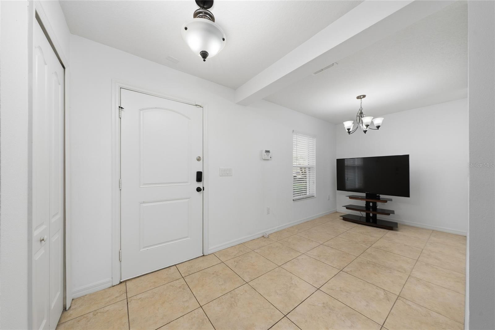Single Family Residence at 4752 BLUE DIAMOND ST, KISSIMMEE, photo 3 of 46