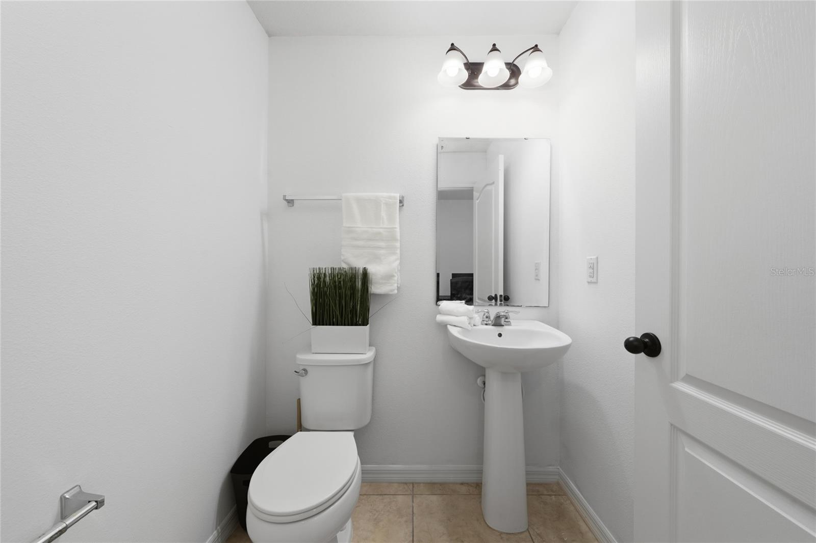 Single Family Residence at 4752 BLUE DIAMOND ST, KISSIMMEE, photo 10 of 46