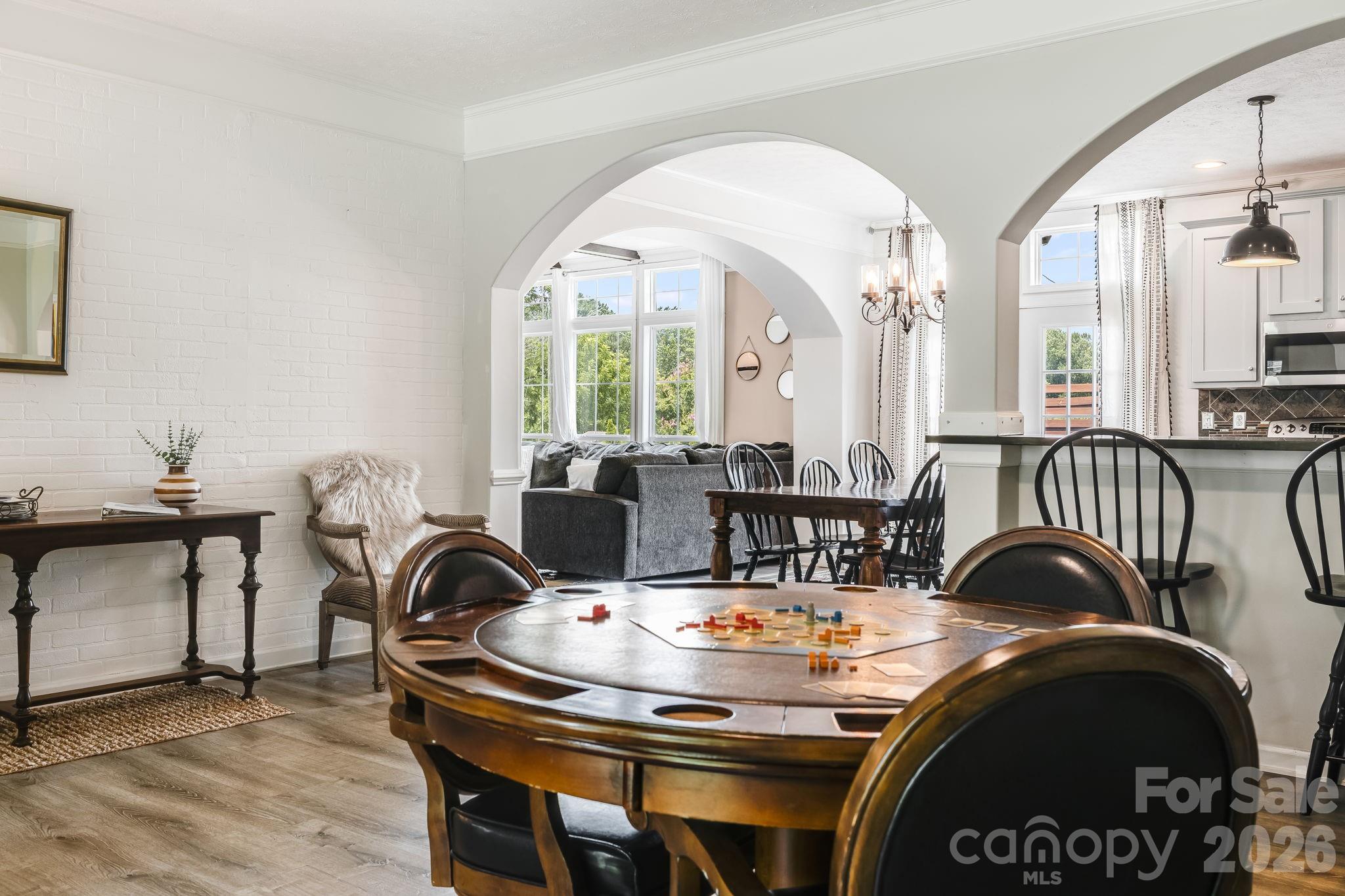 Game room opens to the kitchen - 21 Old Pinner Place, Arden
