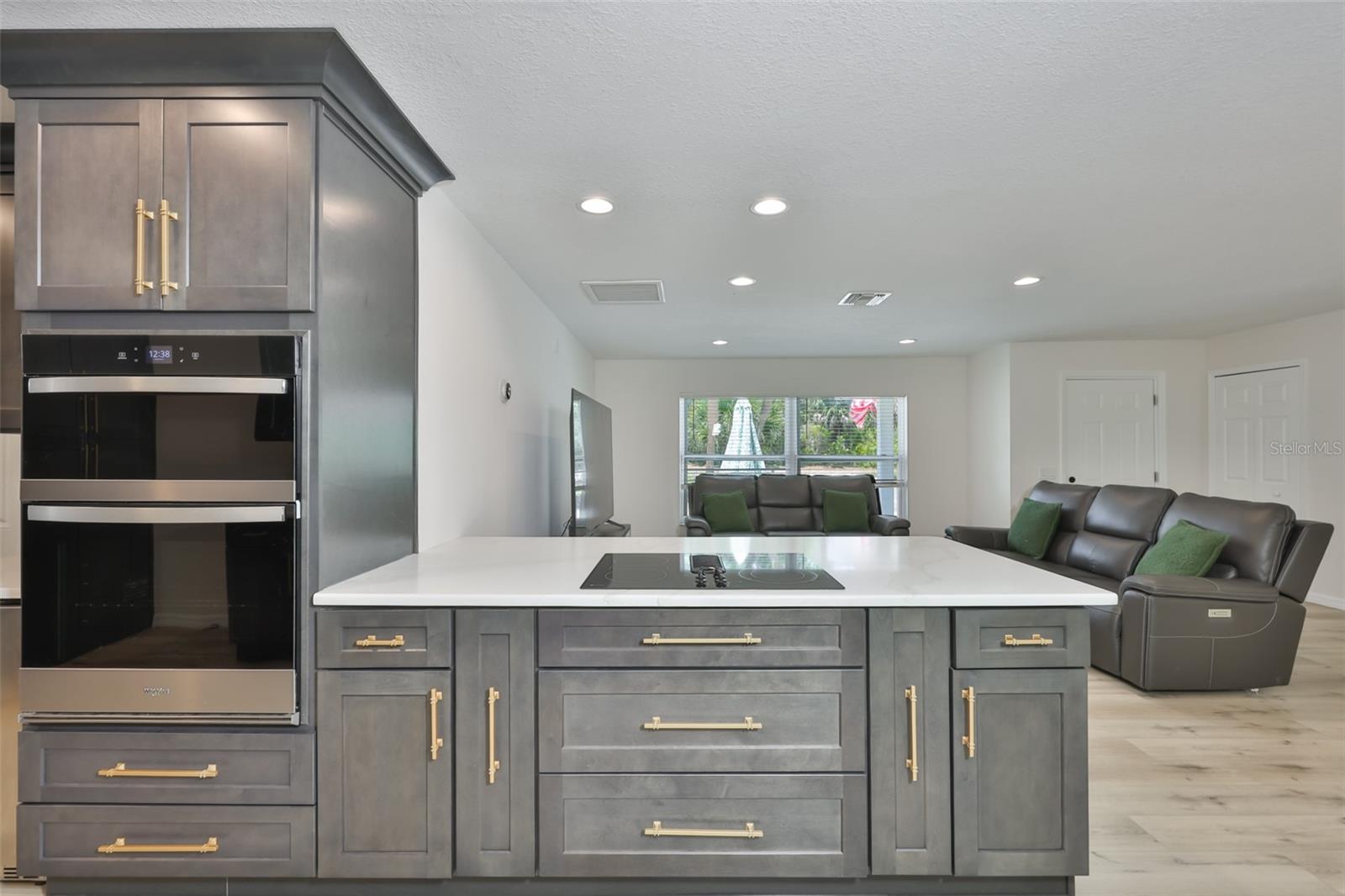 Single Family Residence at 1578 INDIAN BAY RD, SPRING HILL, photo 13 of 51