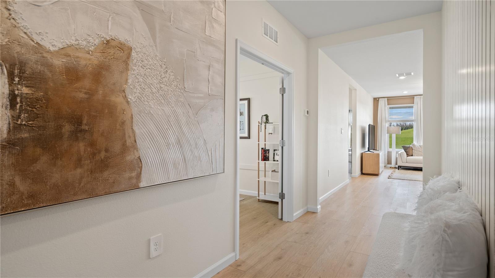 Single Family Residence at 194 GLENFIELD DR, DAVENPORT, photo 14 of 35