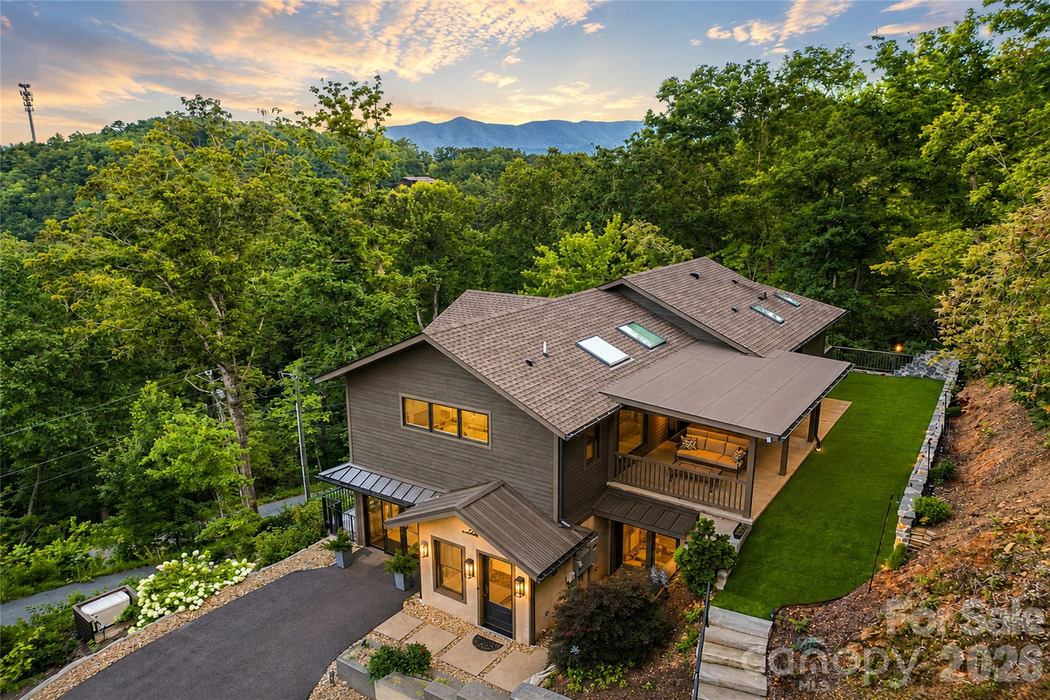 Single Family Residence at 228 Allen Mountain Drive, Black Mountain, photo 5 of 48