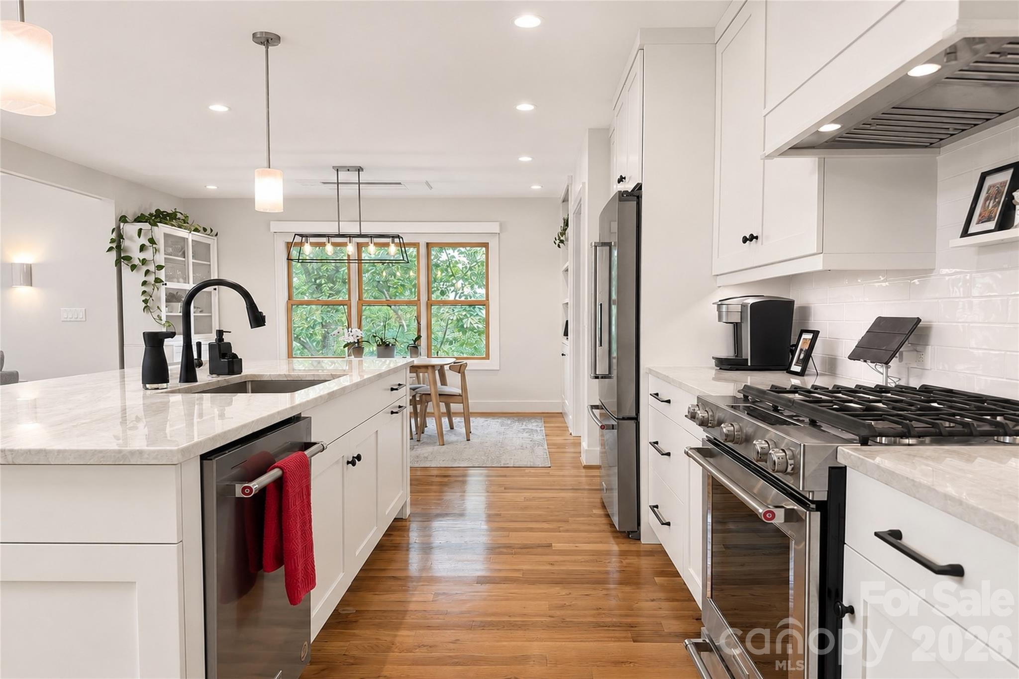 Single Family Residence at 228 Allen Mountain Drive, Black Mountain, photo 7 of 48
