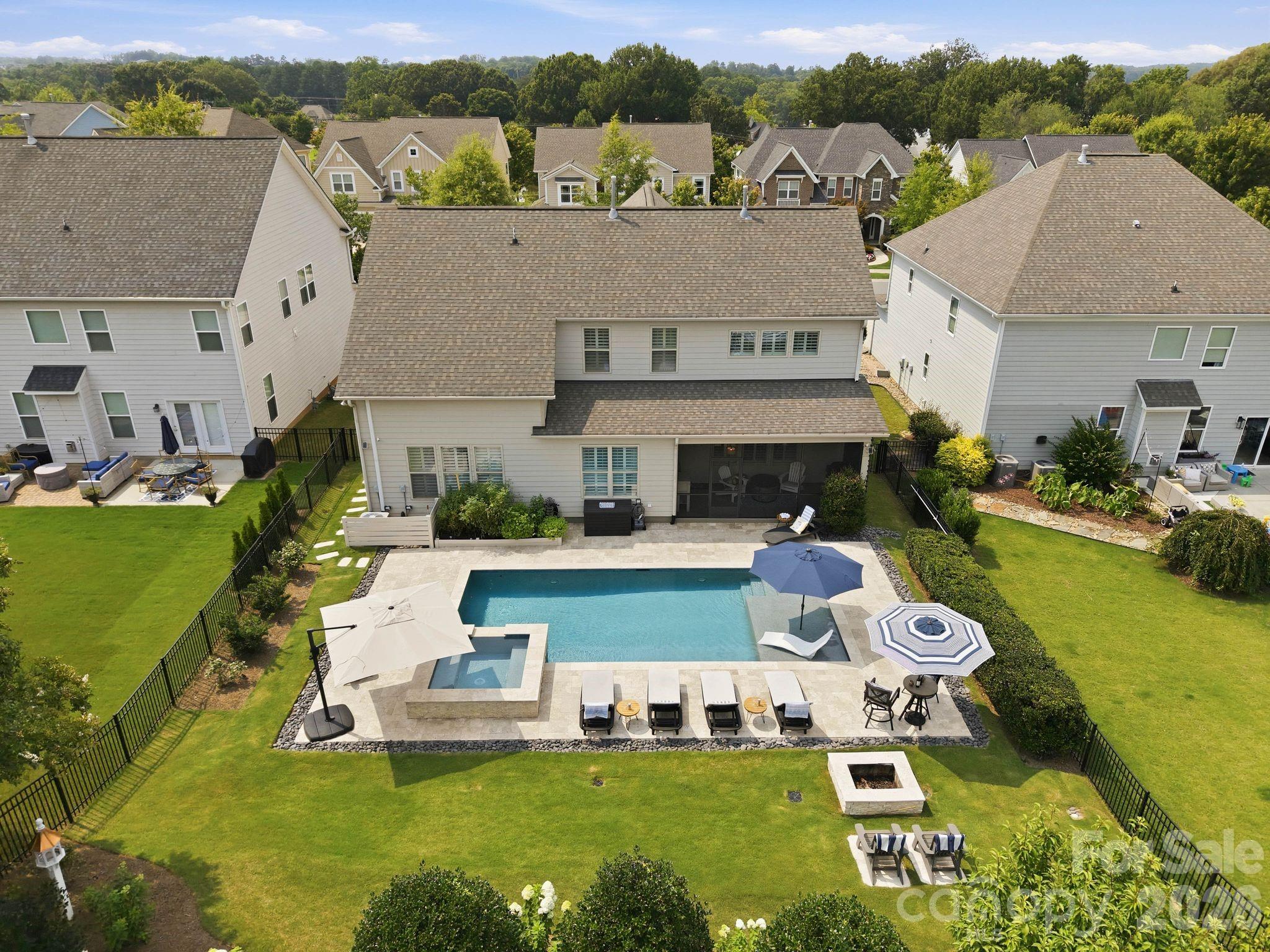 Single Family Residence at 109 Heron Cove Loop, Mooresville, photo 40 of 48
