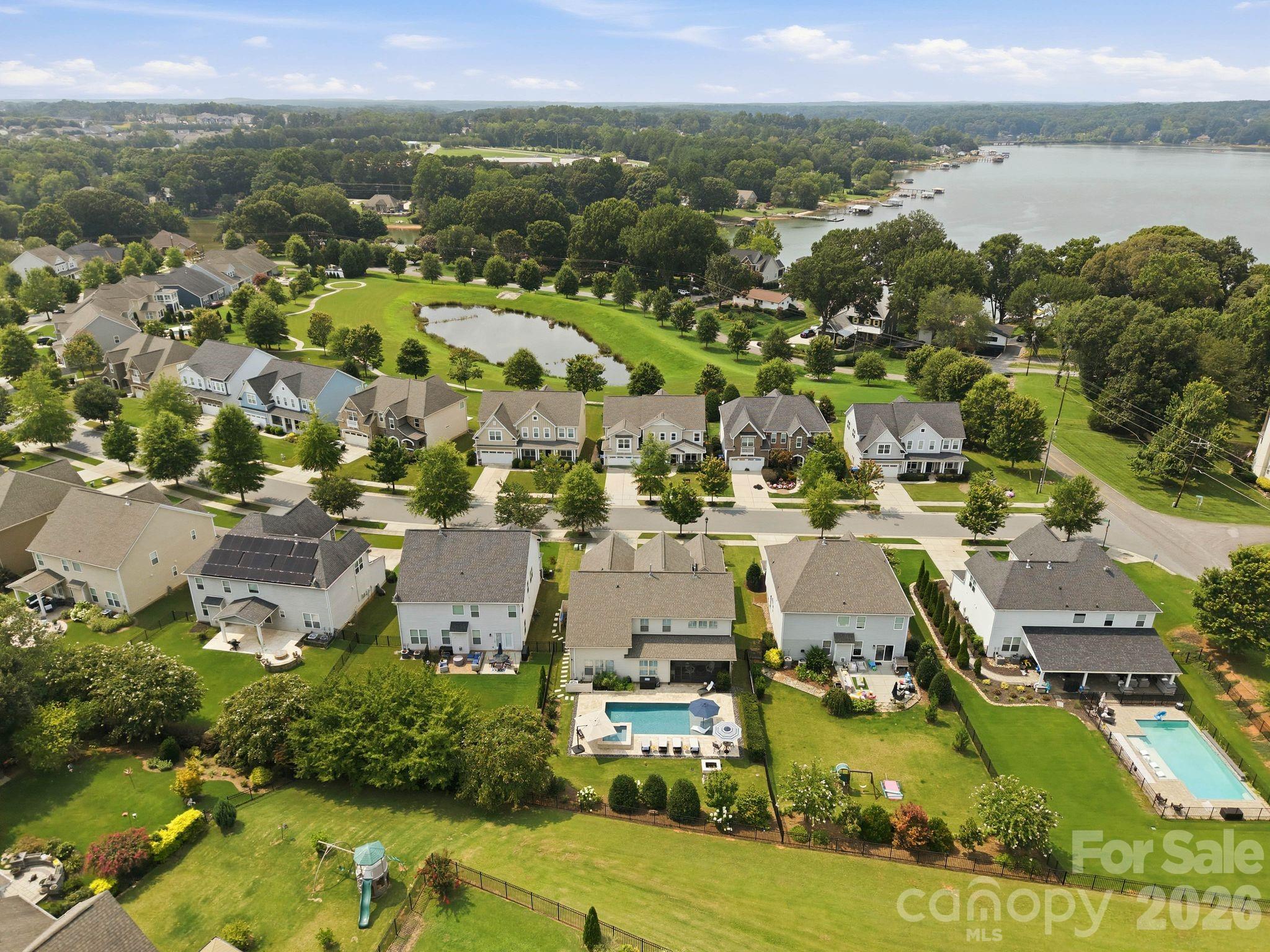 Single Family Residence at 109 Heron Cove Loop, Mooresville, photo 44 of 48
