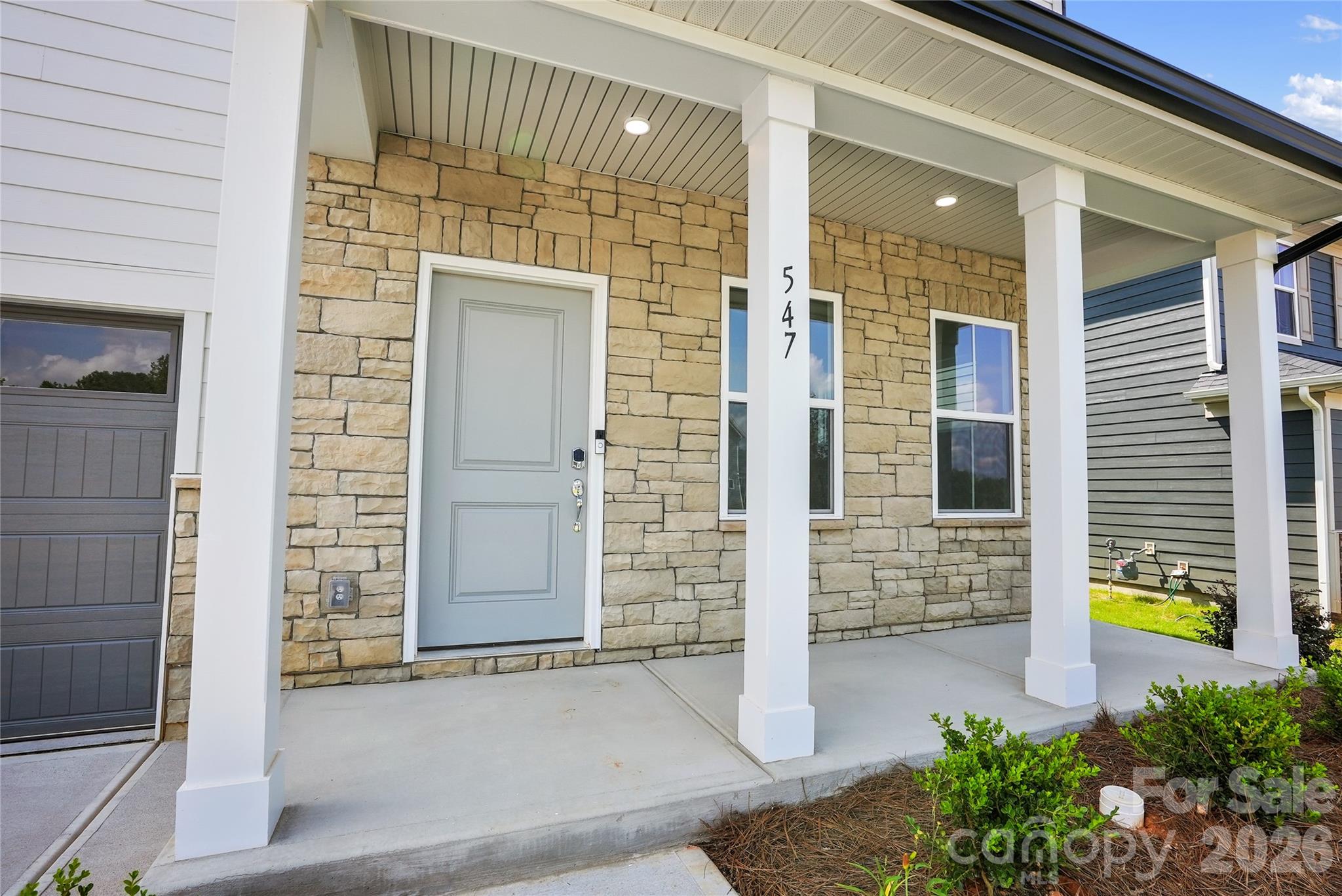 Single Family Residence at 547 Cottage Garden Lane, Belmont, photo 3 of 41