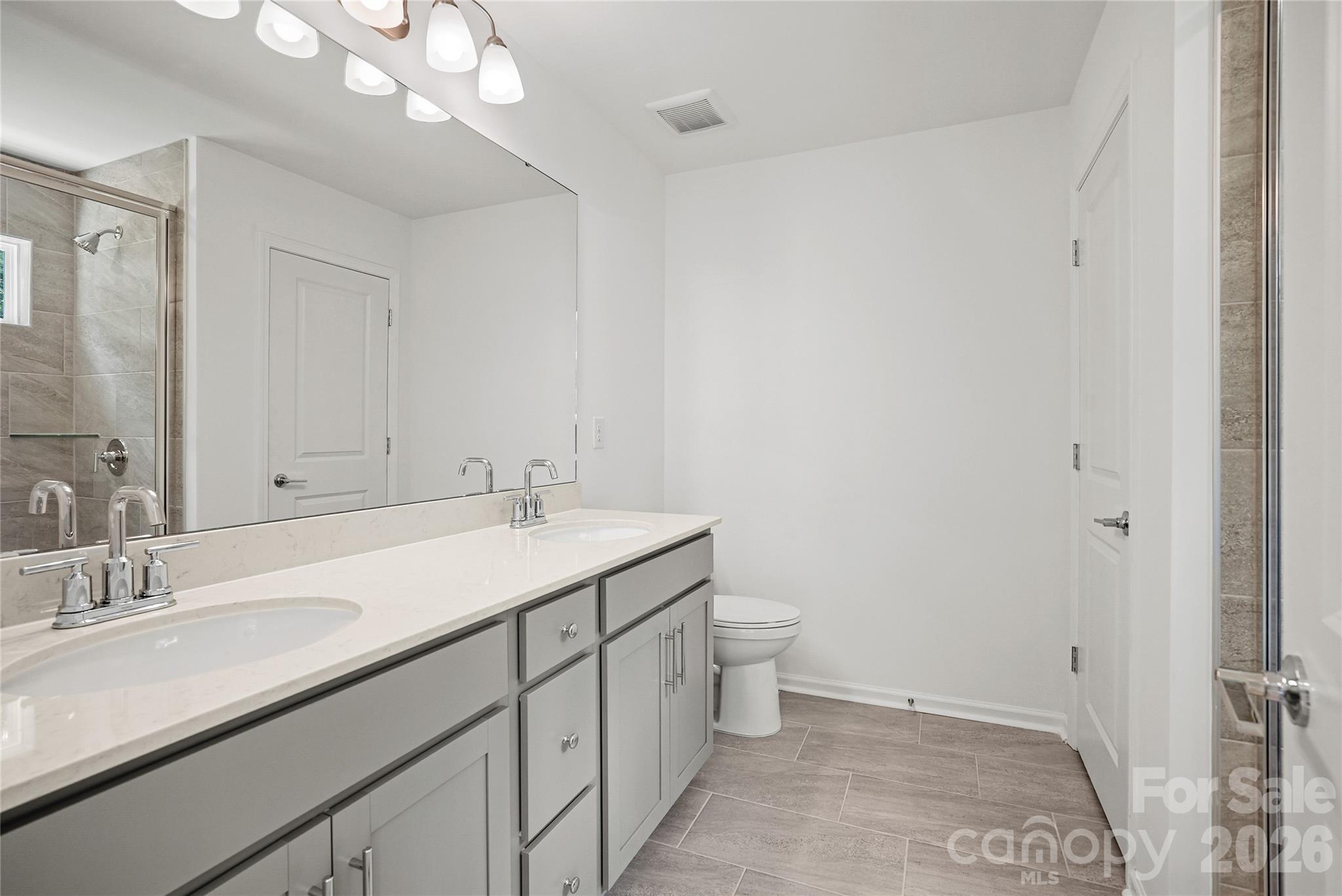 Single Family Residence at 547 Cottage Garden Lane, Belmont, photo 17 of 41