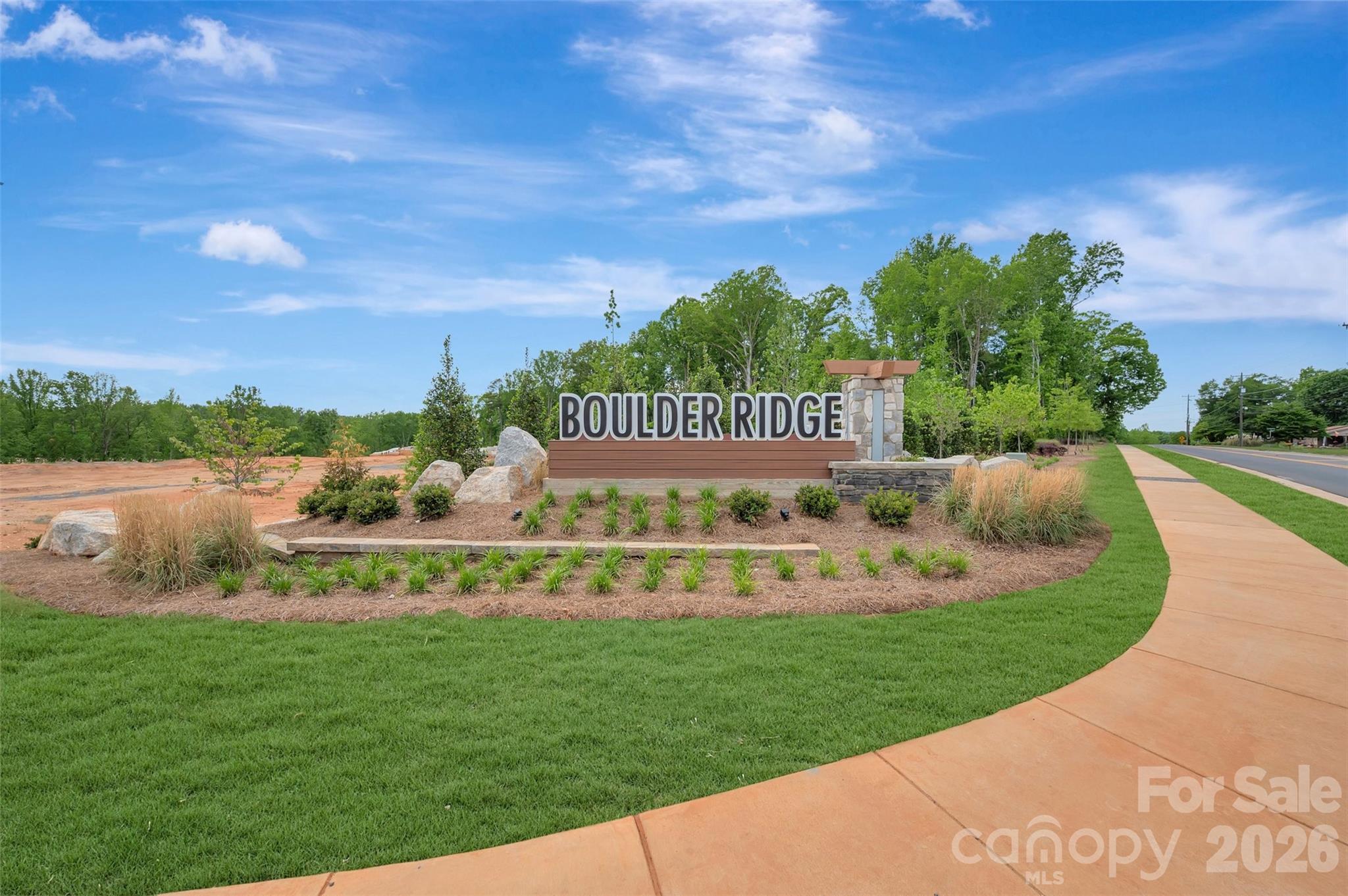 Community sign - 2000 Boulder Ridge Drive, Gastonia