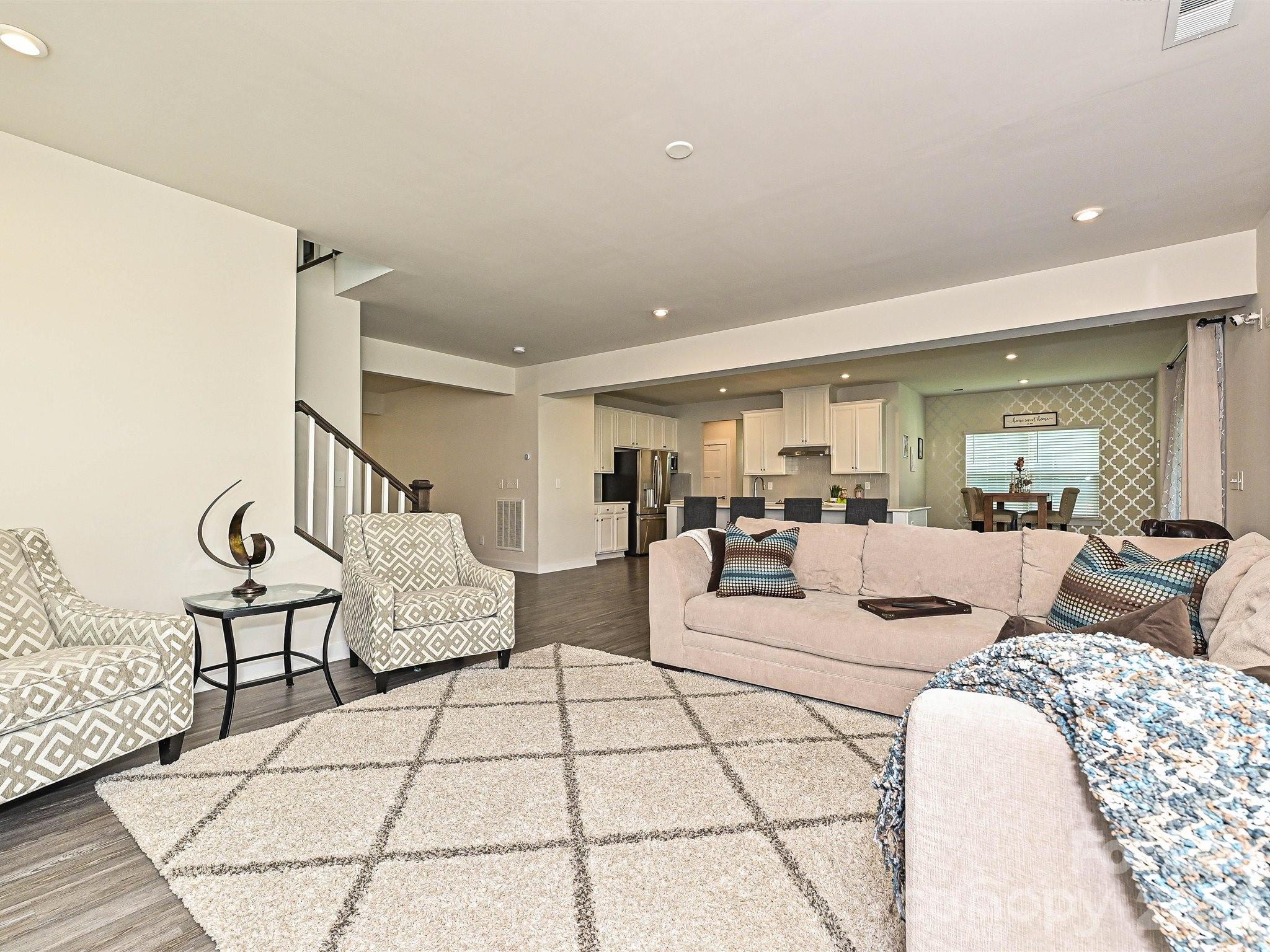 Single Family Residence at 10016 Bowtie Lane, Huntersville, photo 10 of 34