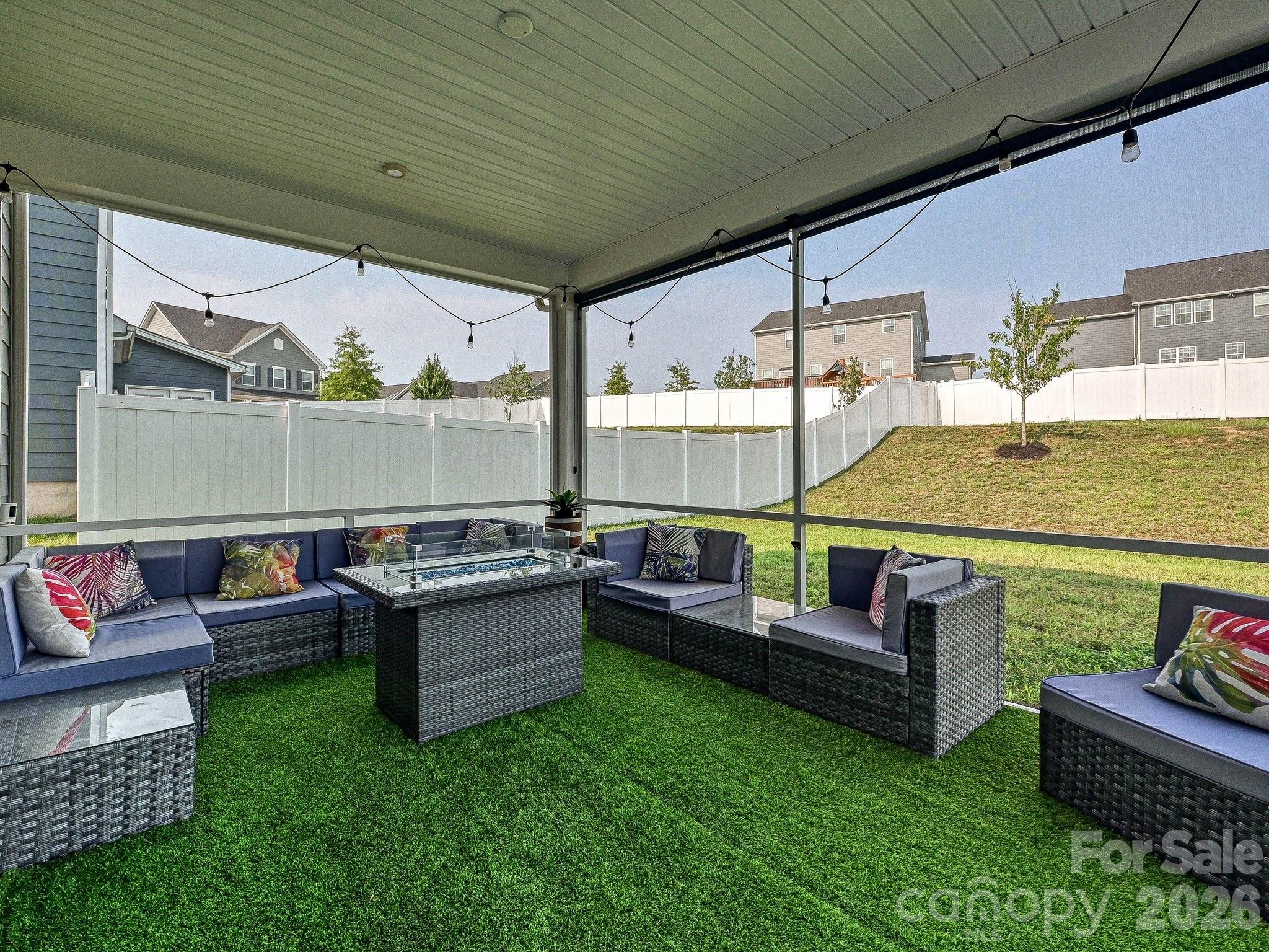 Single Family Residence at 10016 Bowtie Lane, Huntersville, photo 30 of 34