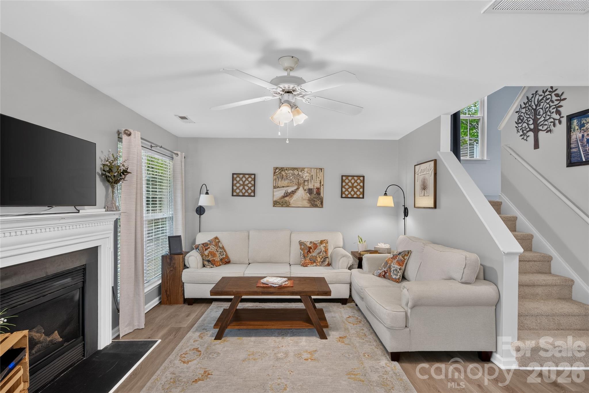 Single Family Residence at 9200 High Rock Drive, Waxhaw, photo 6 of 27