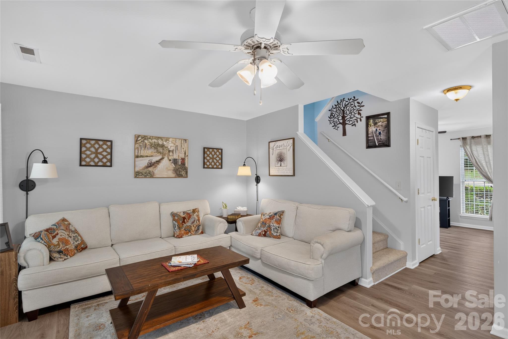 Single Family Residence at 9200 High Rock Drive, Waxhaw, photo 7 of 27