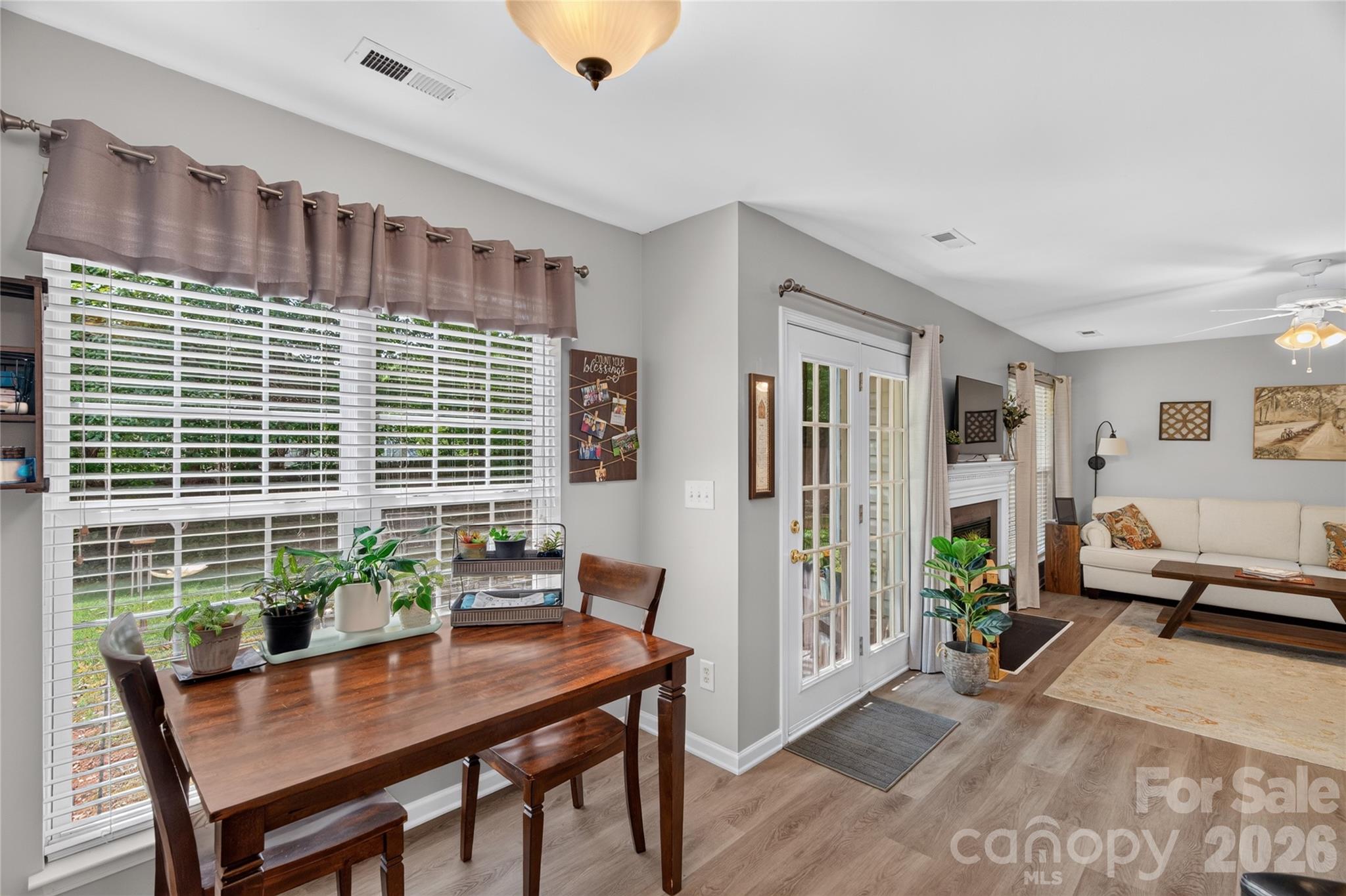 Single Family Residence at 9200 High Rock Drive, Waxhaw, photo 10 of 27