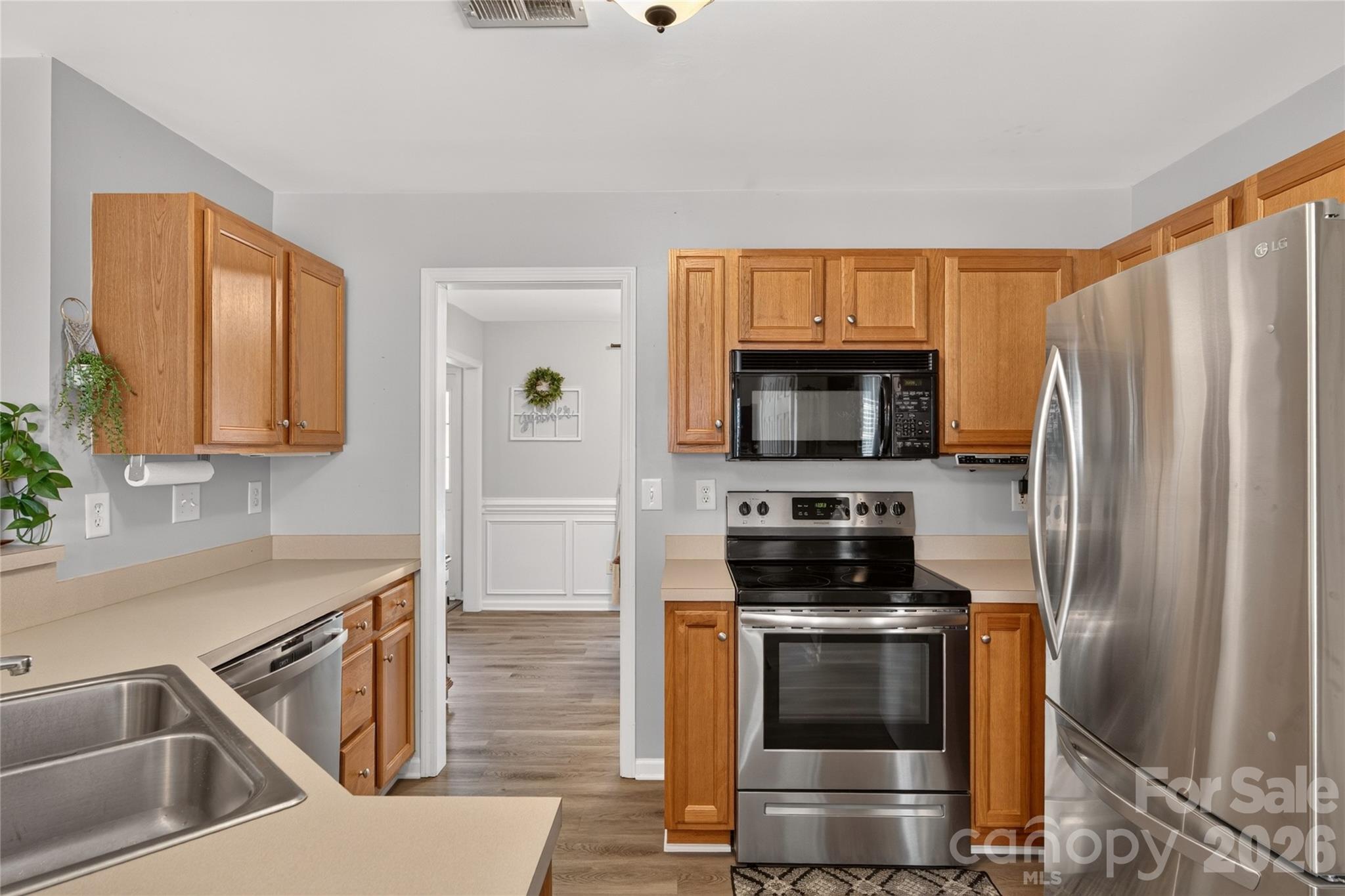 Single Family Residence at 9200 High Rock Drive, Waxhaw, photo 11 of 27