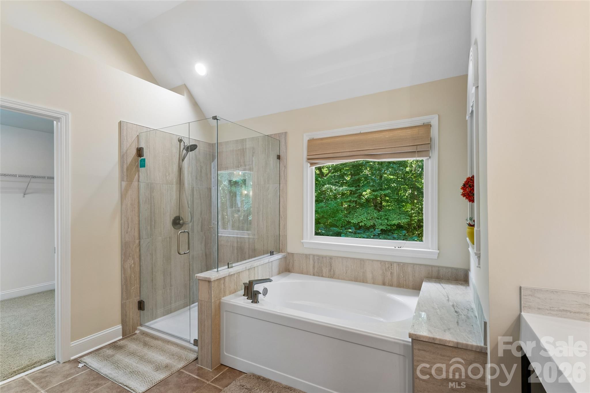 Single Family Residence at 11338 Canoe Cove Lane, Huntersville, photo 12 of 41