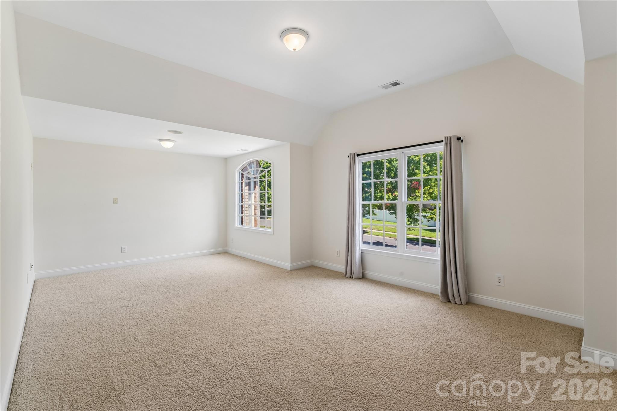Single Family Residence at 11338 Canoe Cove Lane, Huntersville, photo 21 of 41