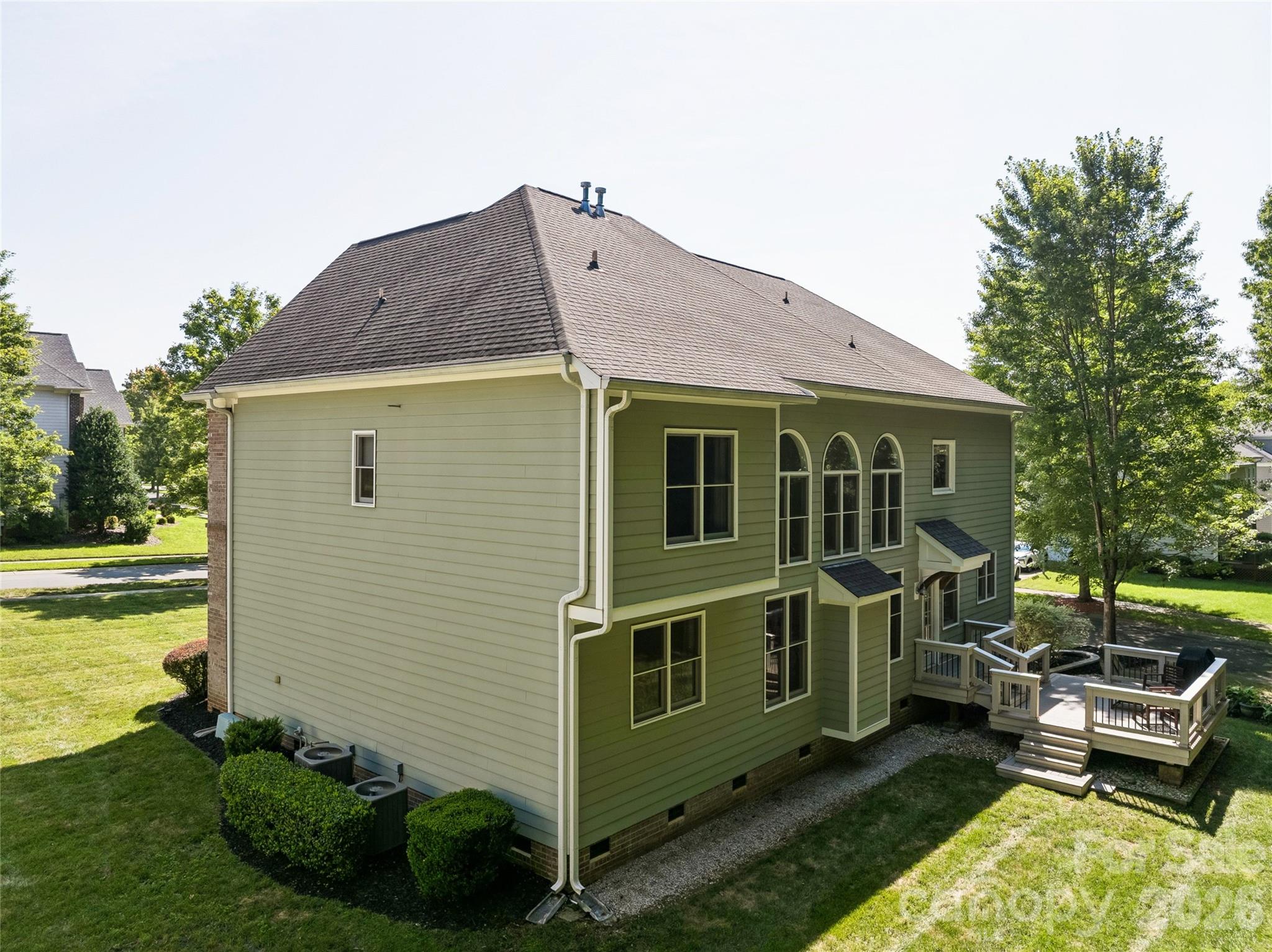 Single Family Residence at 11338 Canoe Cove Lane, Huntersville, photo 7 of 41